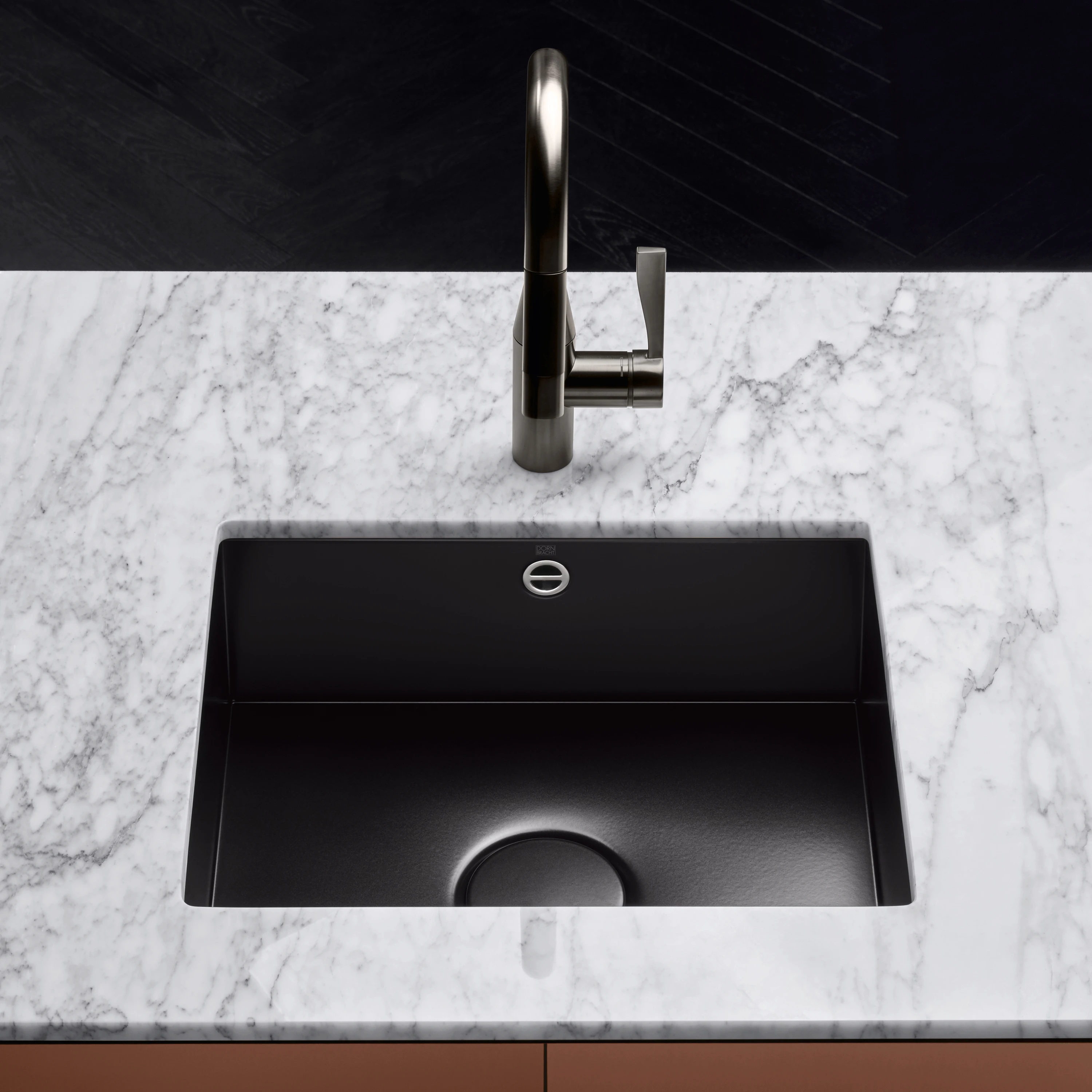 KITCHEN SINKS