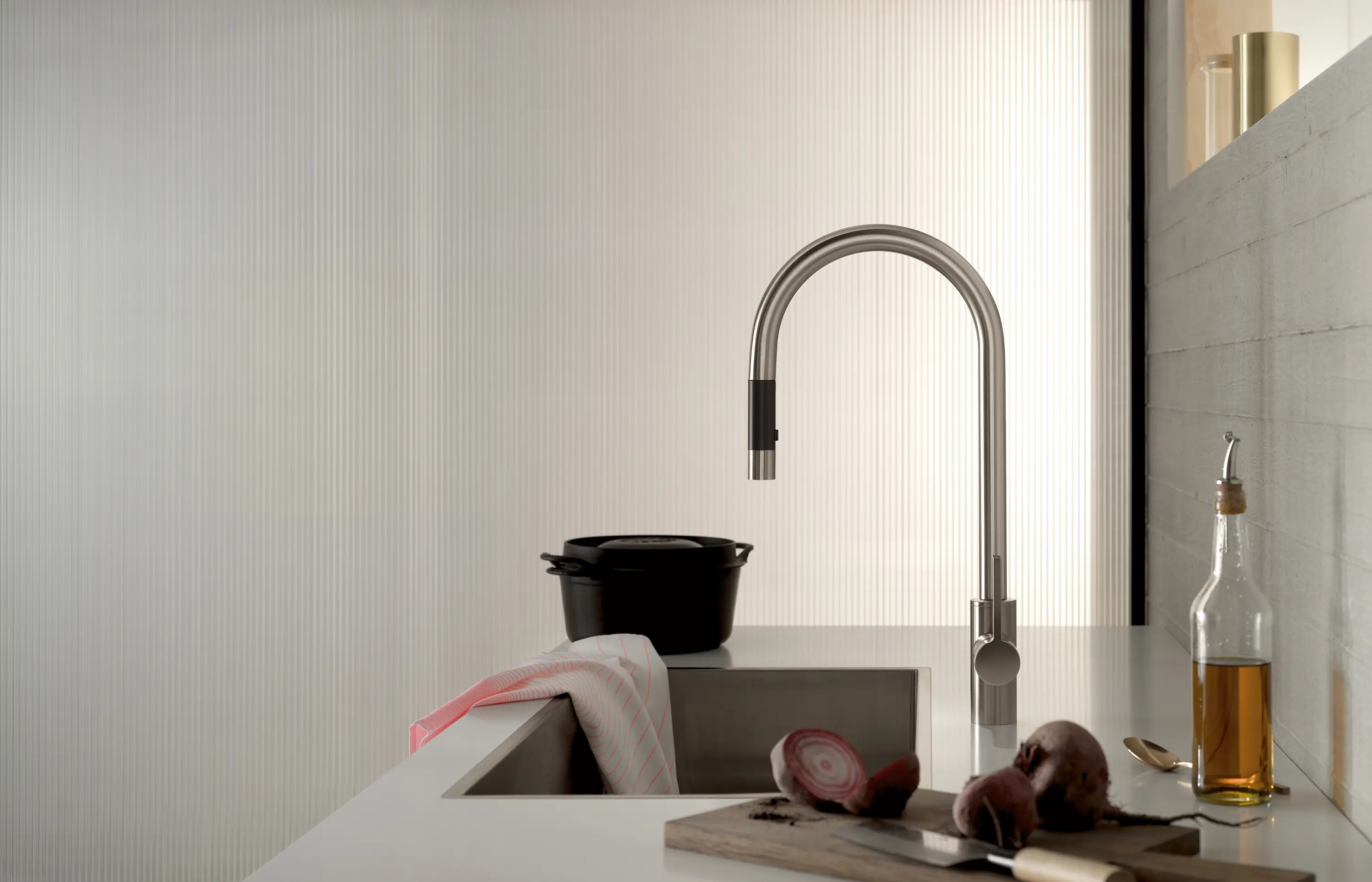 Dornbracht - Tara Ultra - Single-lever mixer Pull-down with spray function