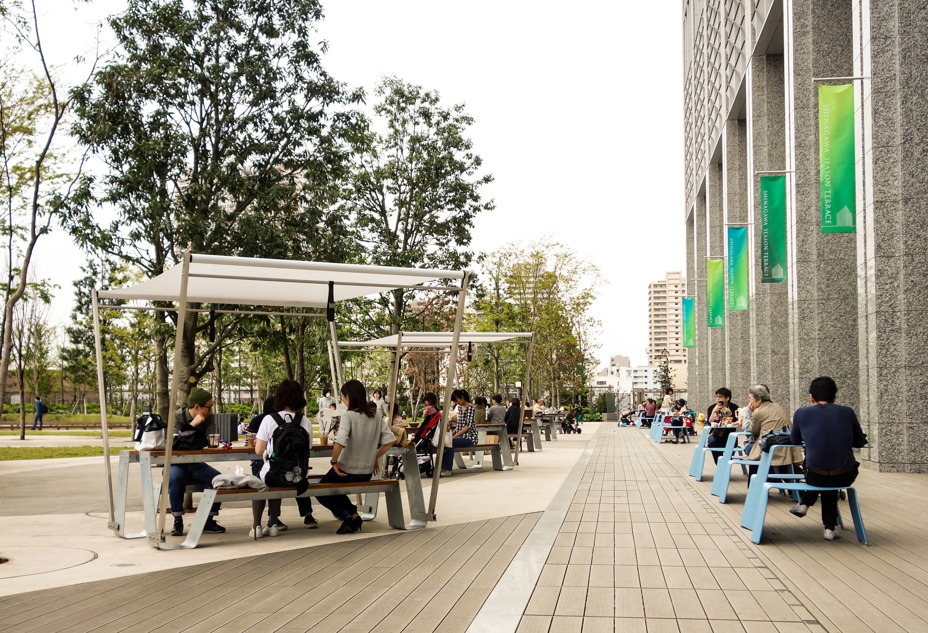 extremis - Hopper shade