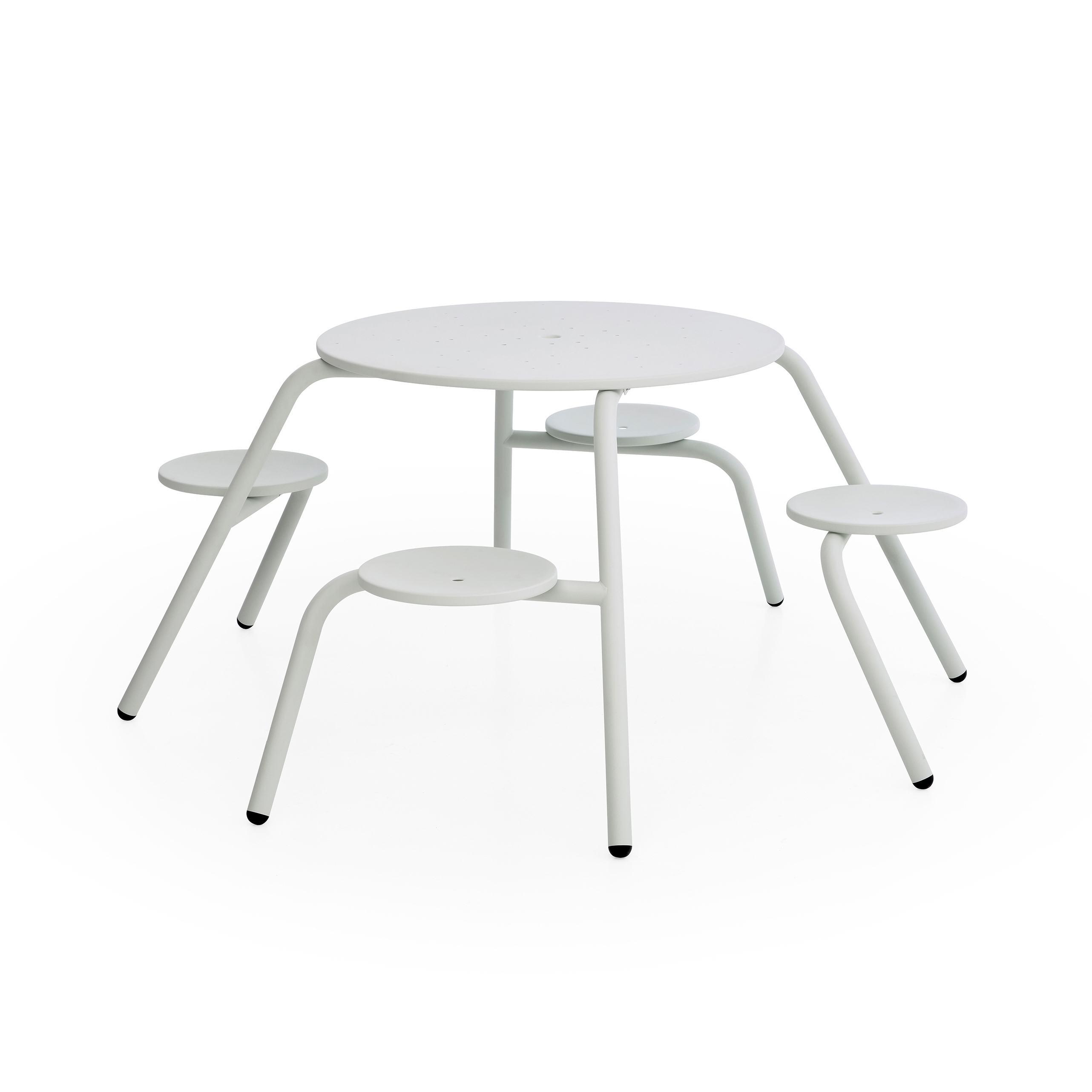Display product Virus 4-seater with standard tabletop (with drainage holes & parasol hole) from manufacturer extremis