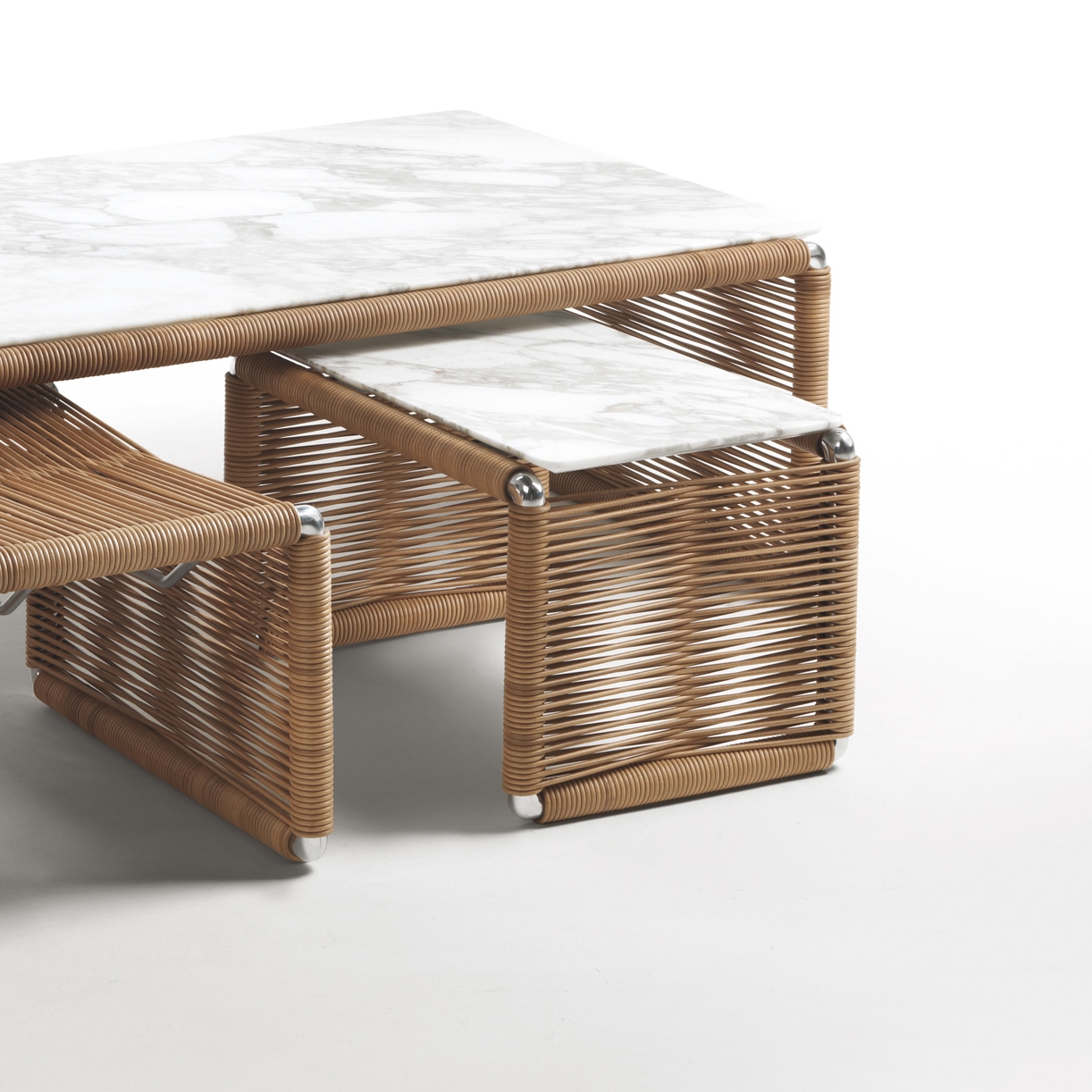 Display product Tindari from manufacturer Flexform