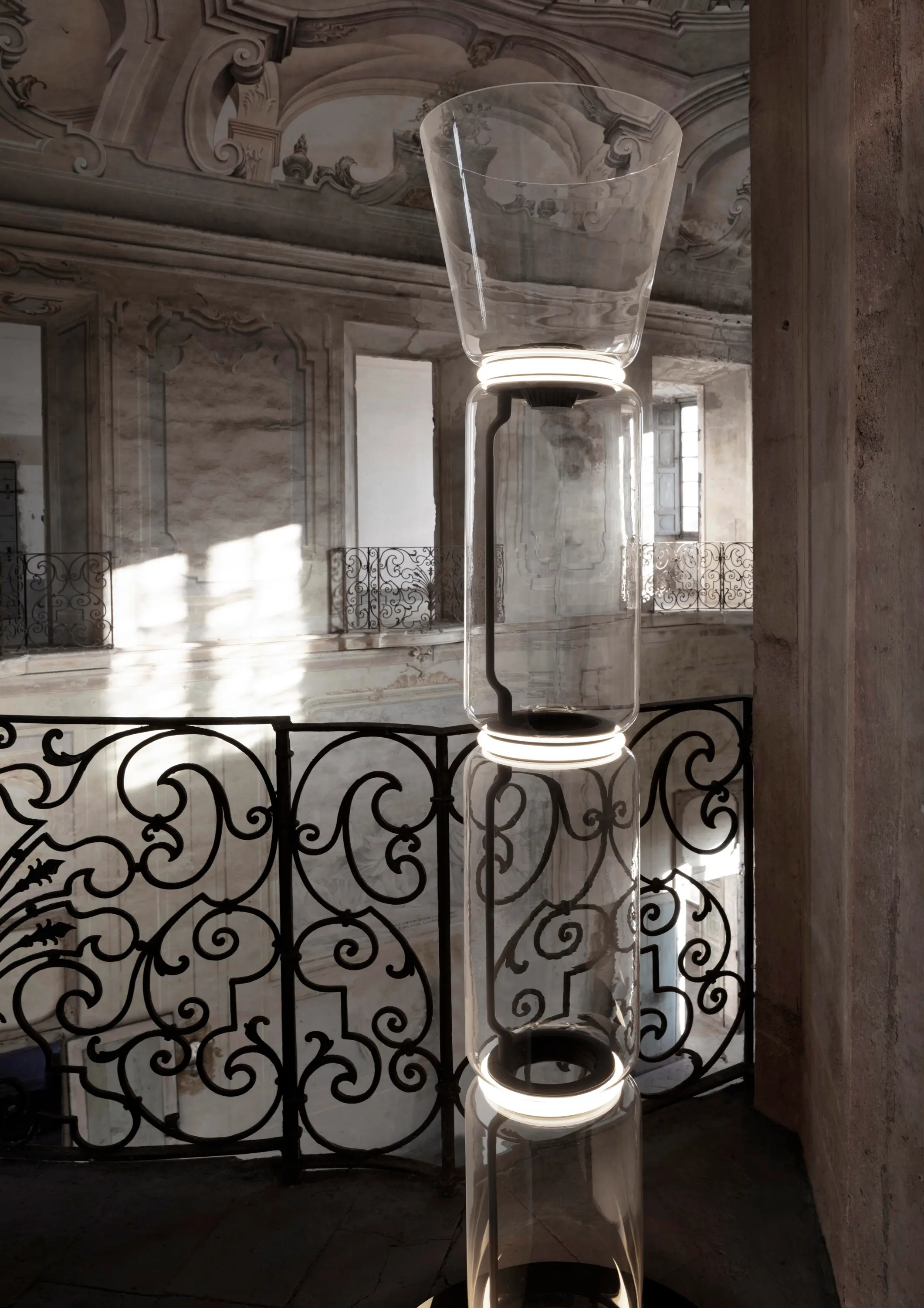 Flos - Noctambule Floor 1 Low Cylinder Small Base