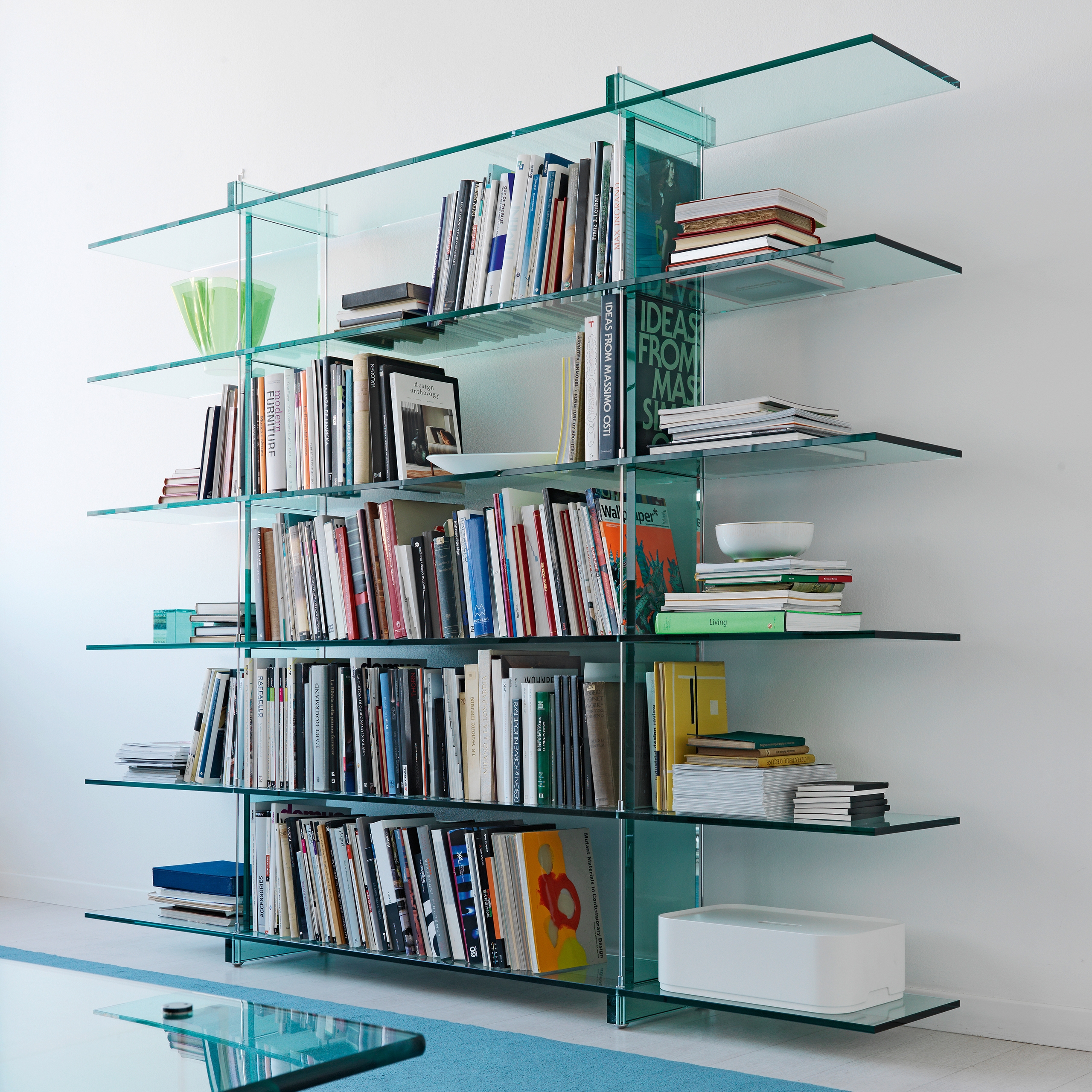 Display product Teso Bookcase from manufacturer FontanaArte