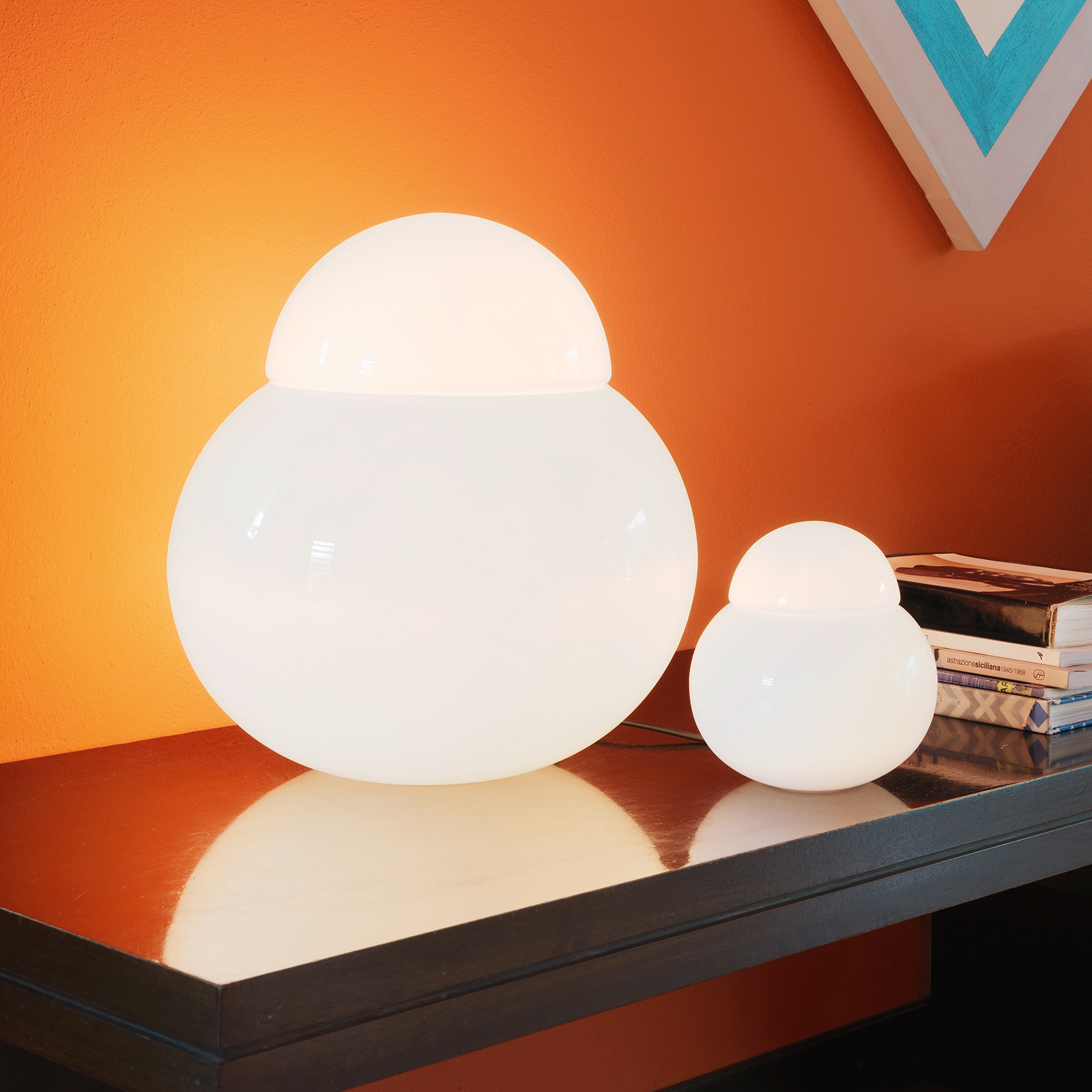 Display product Daruma Table lamp from manufacturer FontanaArte