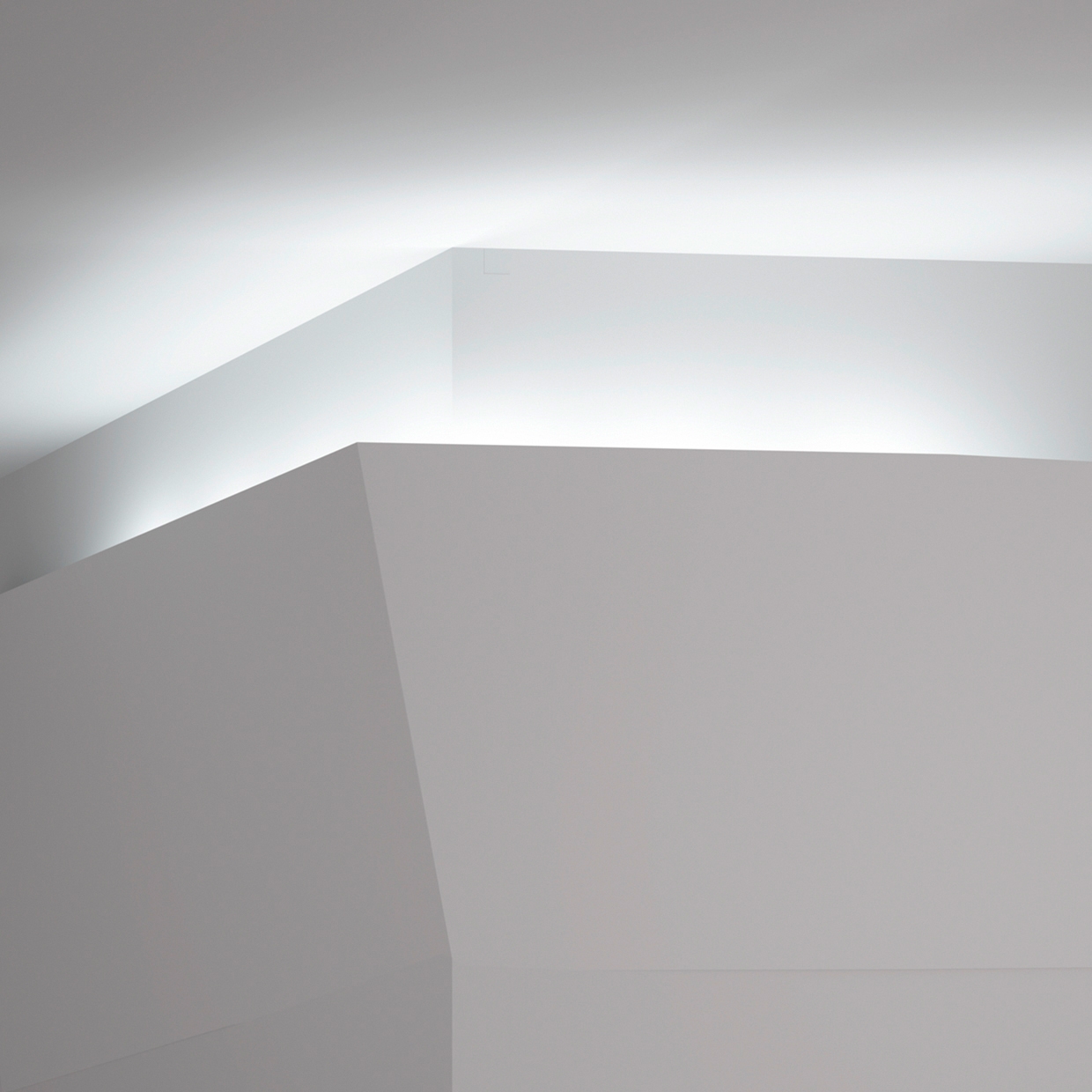 Display product Invisibile Modular system from manufacturer FontanaArte