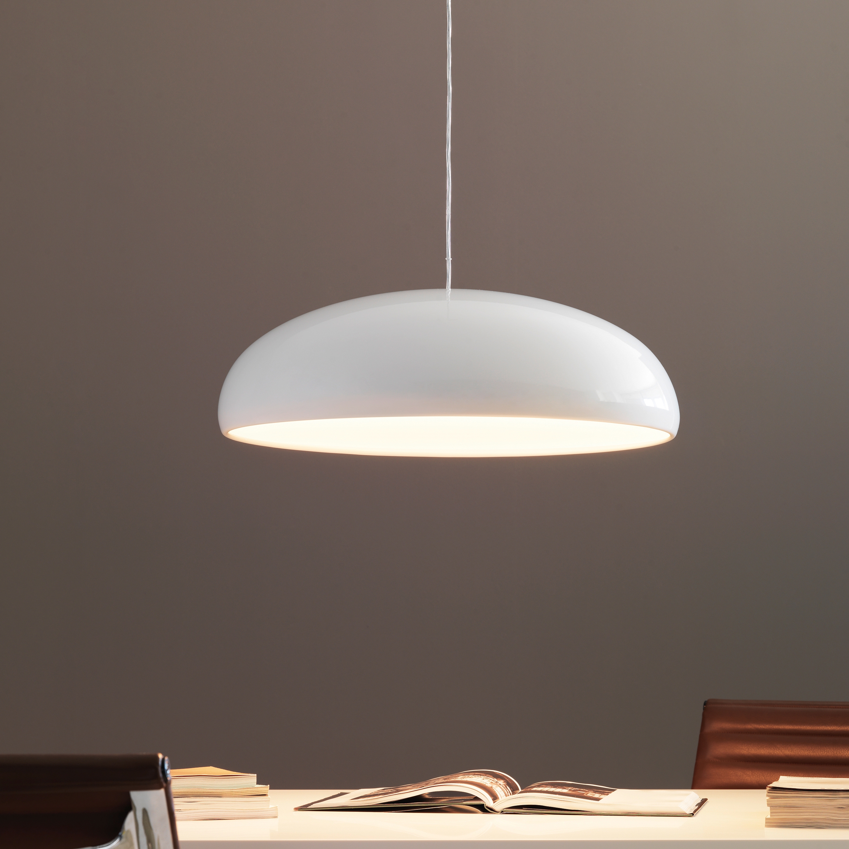 Vertoon produk Pangen suspension lamp van vervaardiger FontanaArte