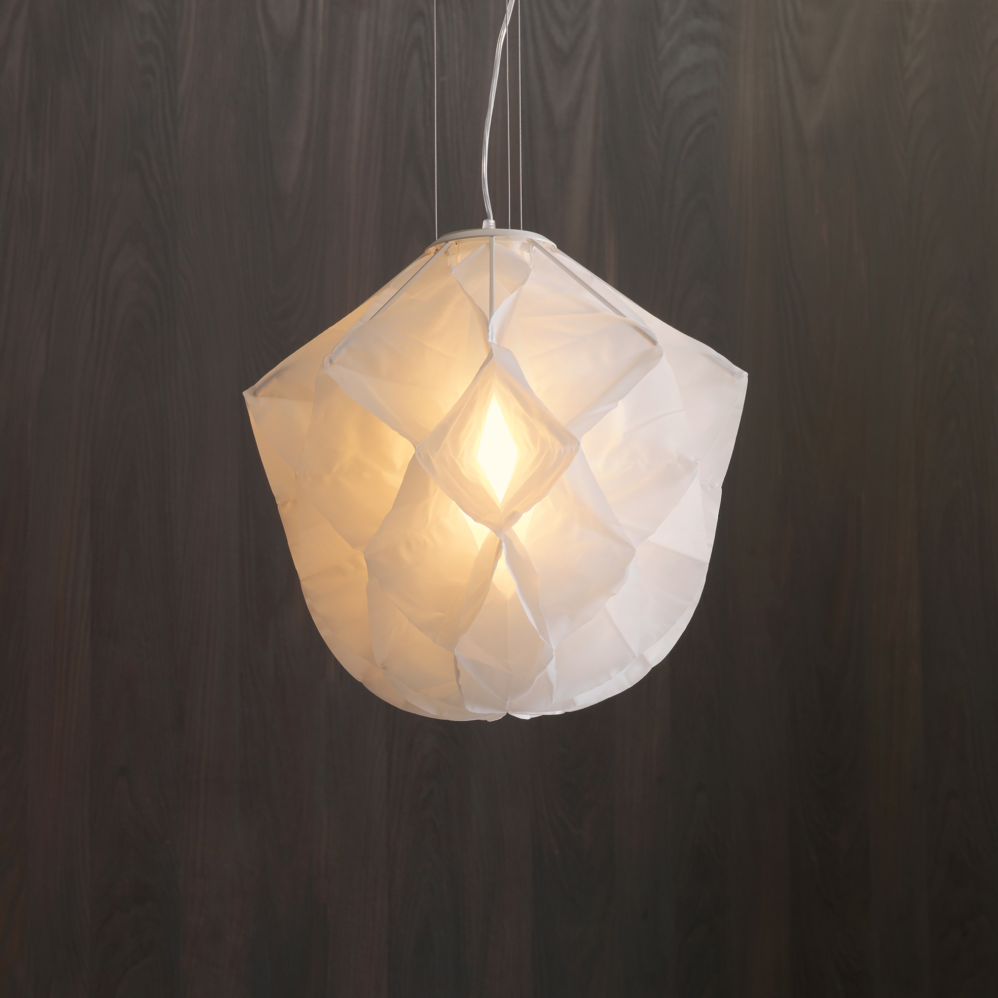Display product Albedo Suspension lamp from manufacturer FontanaArte