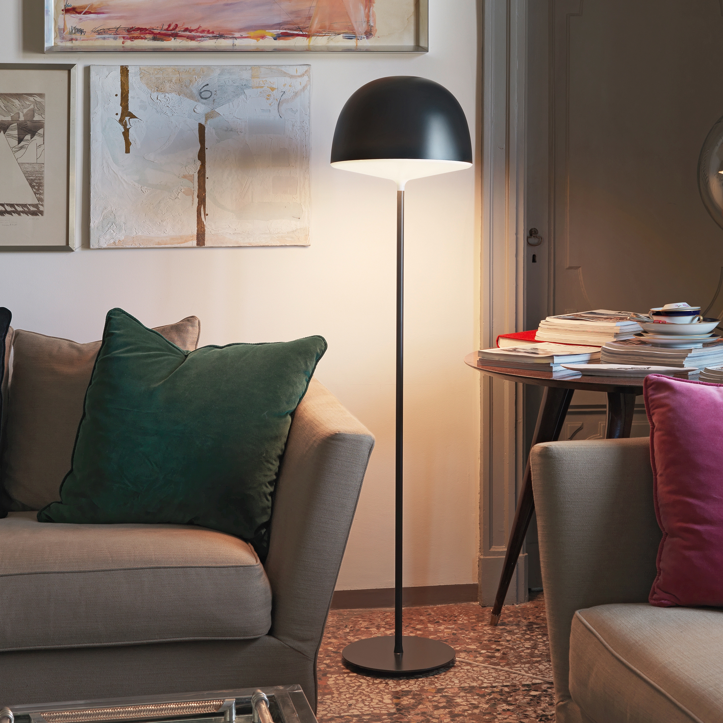 Display product Cheshire Floor lamp from manufacturer FontanaArte
