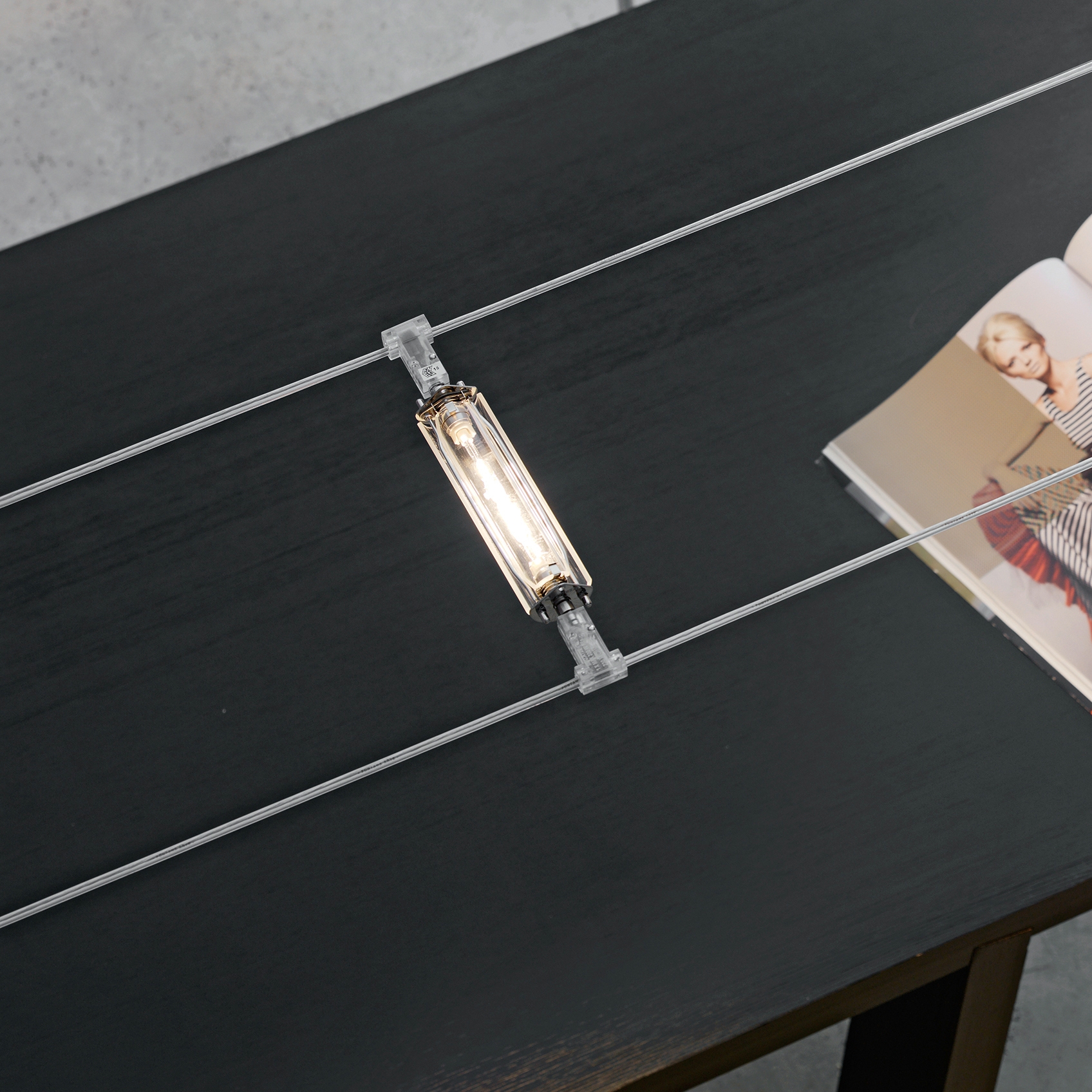 Display product Cavi Paralleli Scintilla from manufacturer FontanaArte
