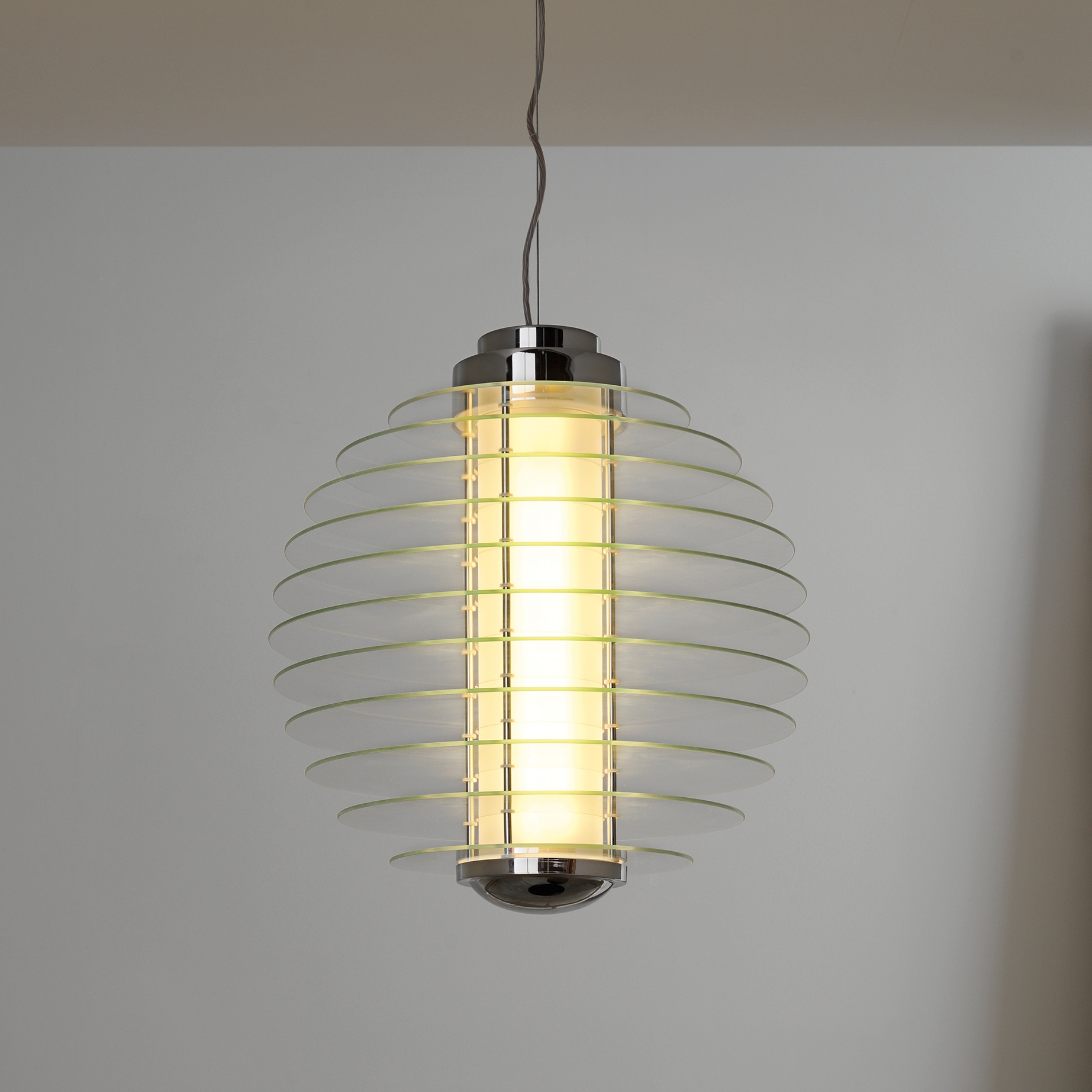 Mostra il prodotto 0024 Lampada a sospensione del produttore FontanaArte