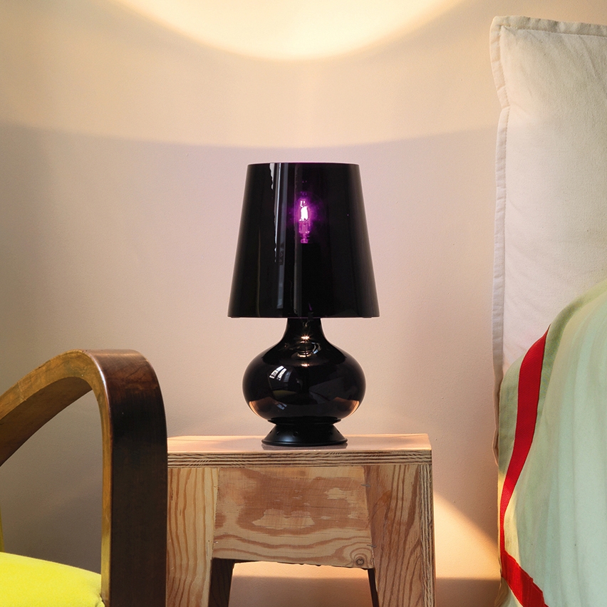 Vertoon produk Fontana Total Black Table lamp small van vervaardiger FontanaArte