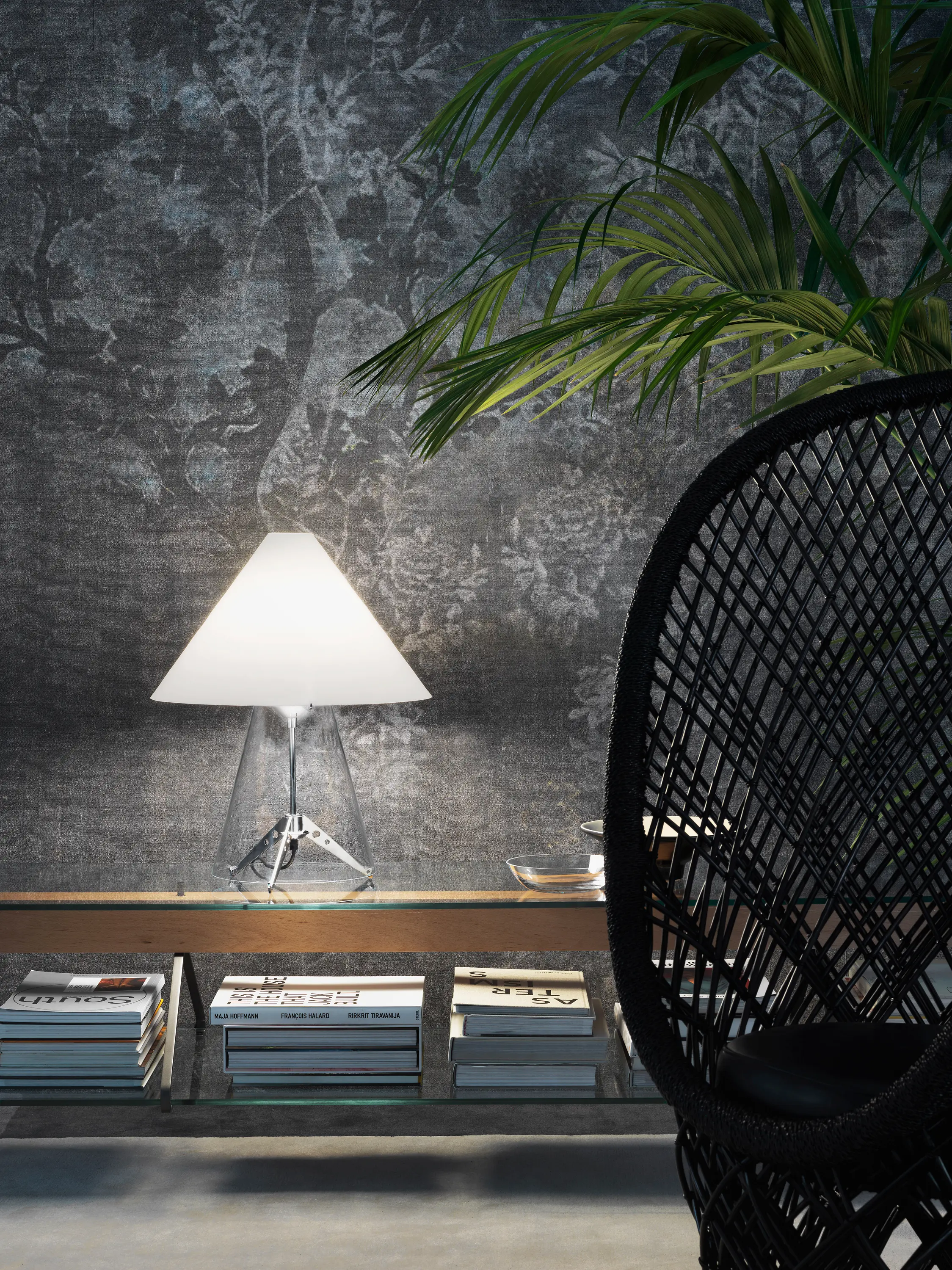 FontanaArte - Metafora Table lamp