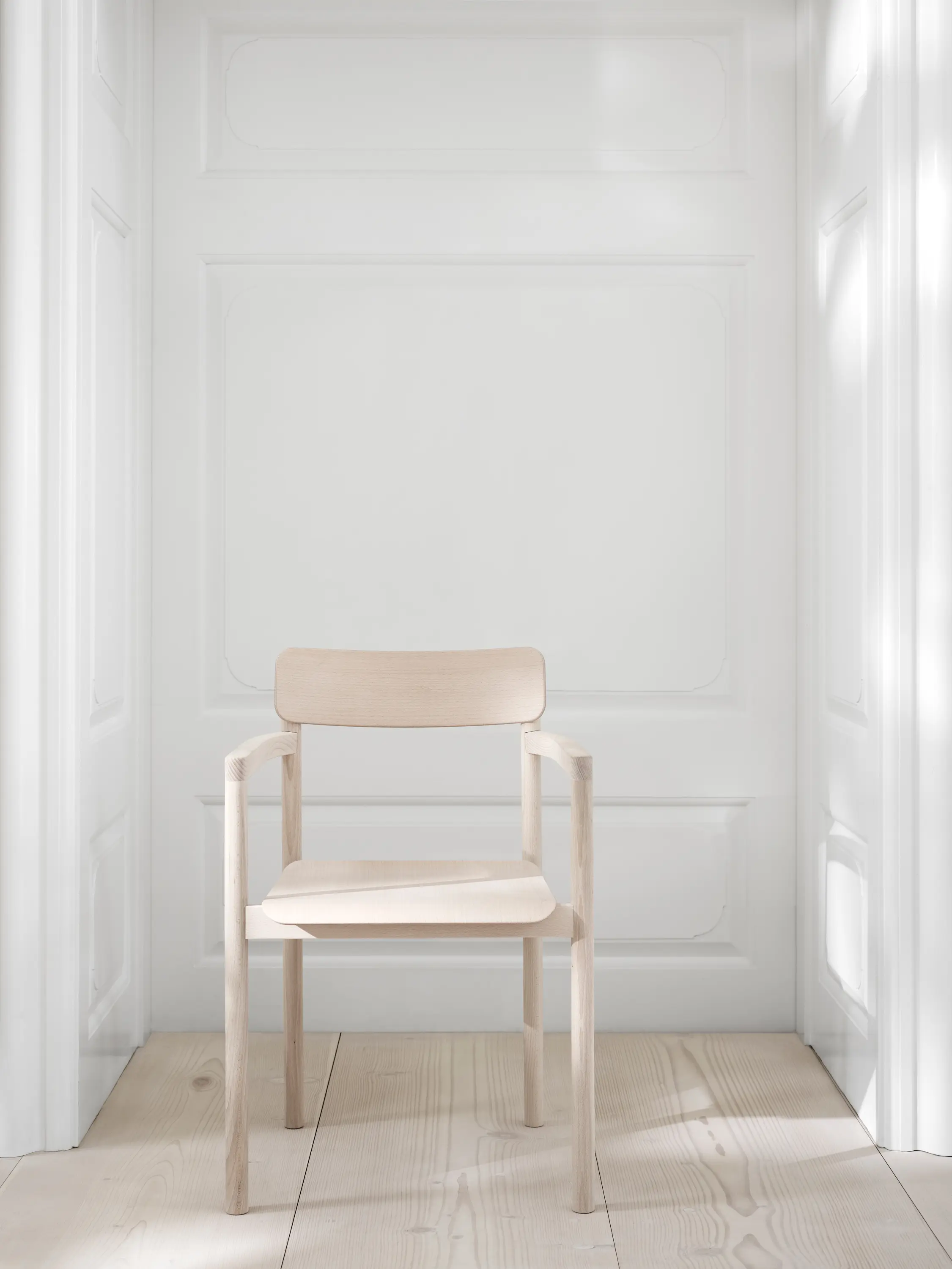 Fredericia Furniture - Post Table