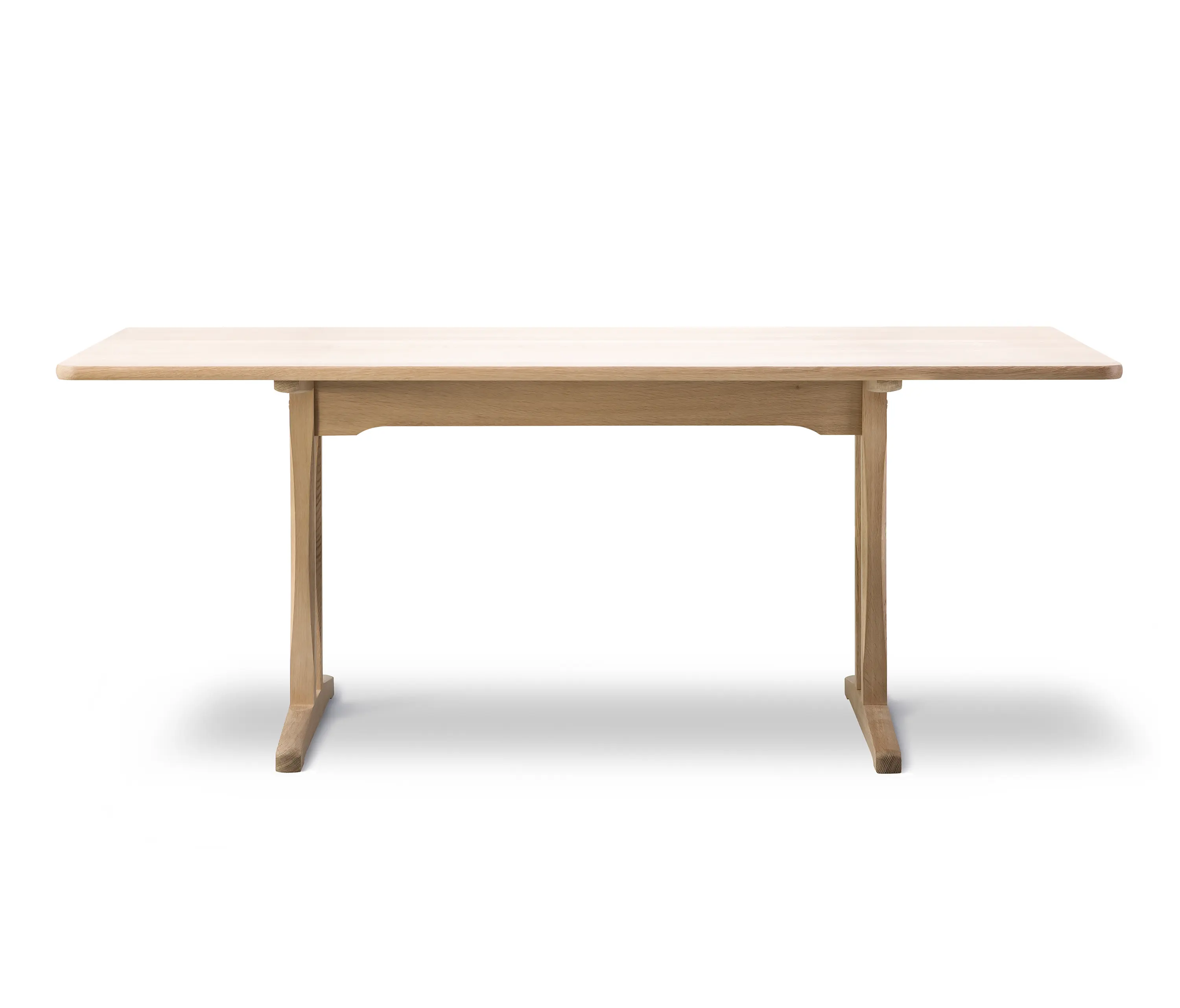 Fredericia Furniture - C18 Table
