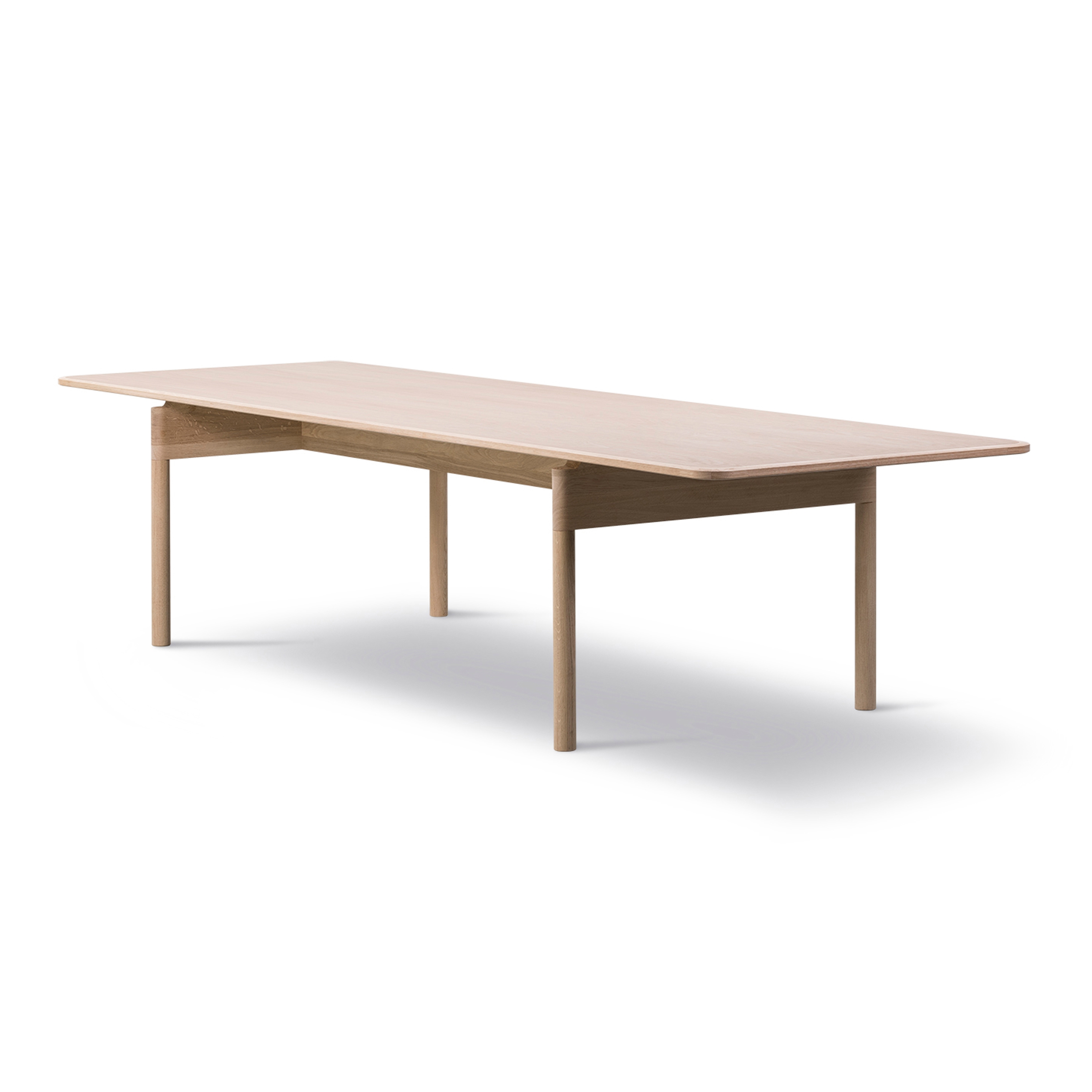 Display product Post Table from manufacturer Fredericia Furniture