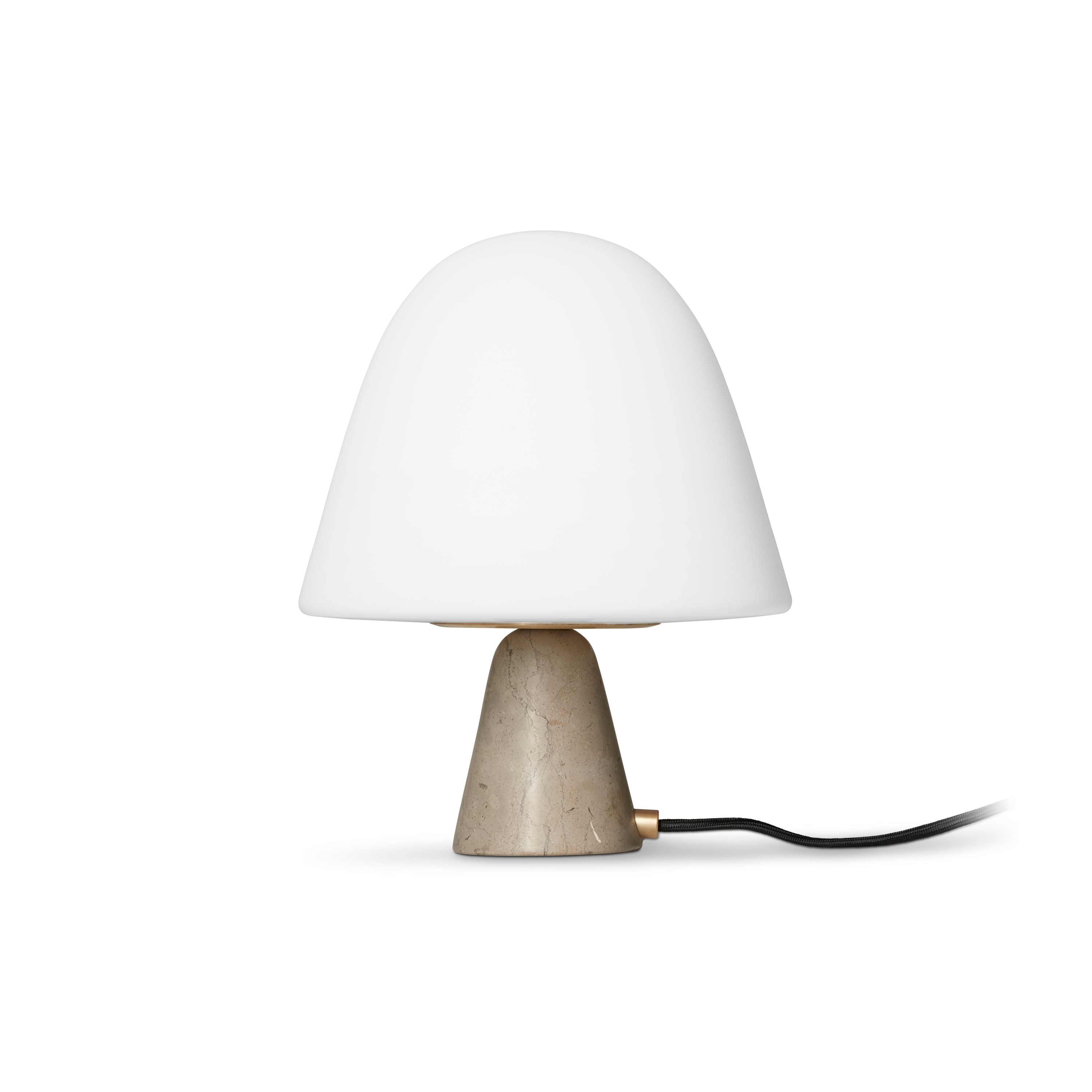 Afficher le produit Meadow Lamp du fabricant Fredericia Furniture