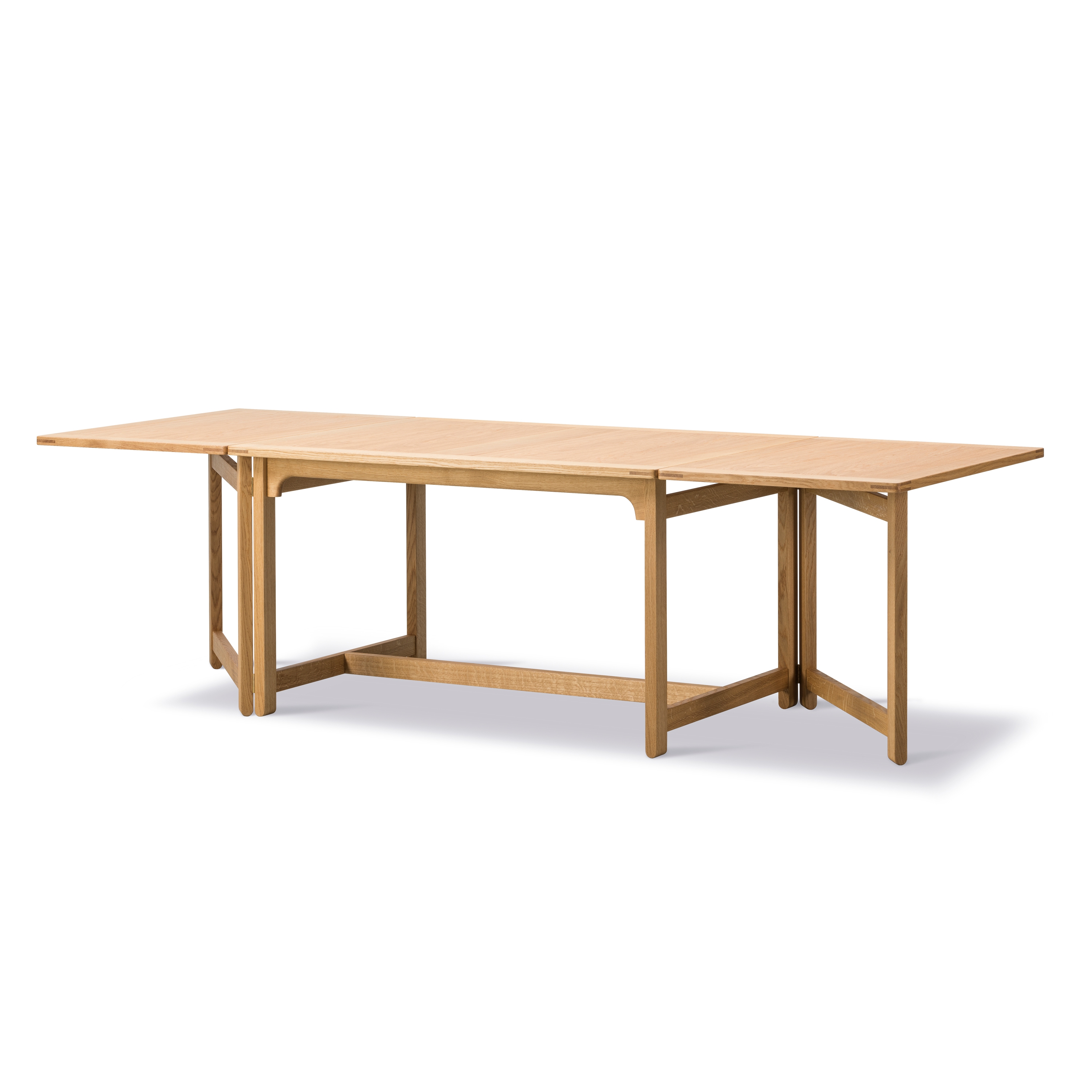 Display product BM71 Library Table from manufacturer Fredericia Furniture