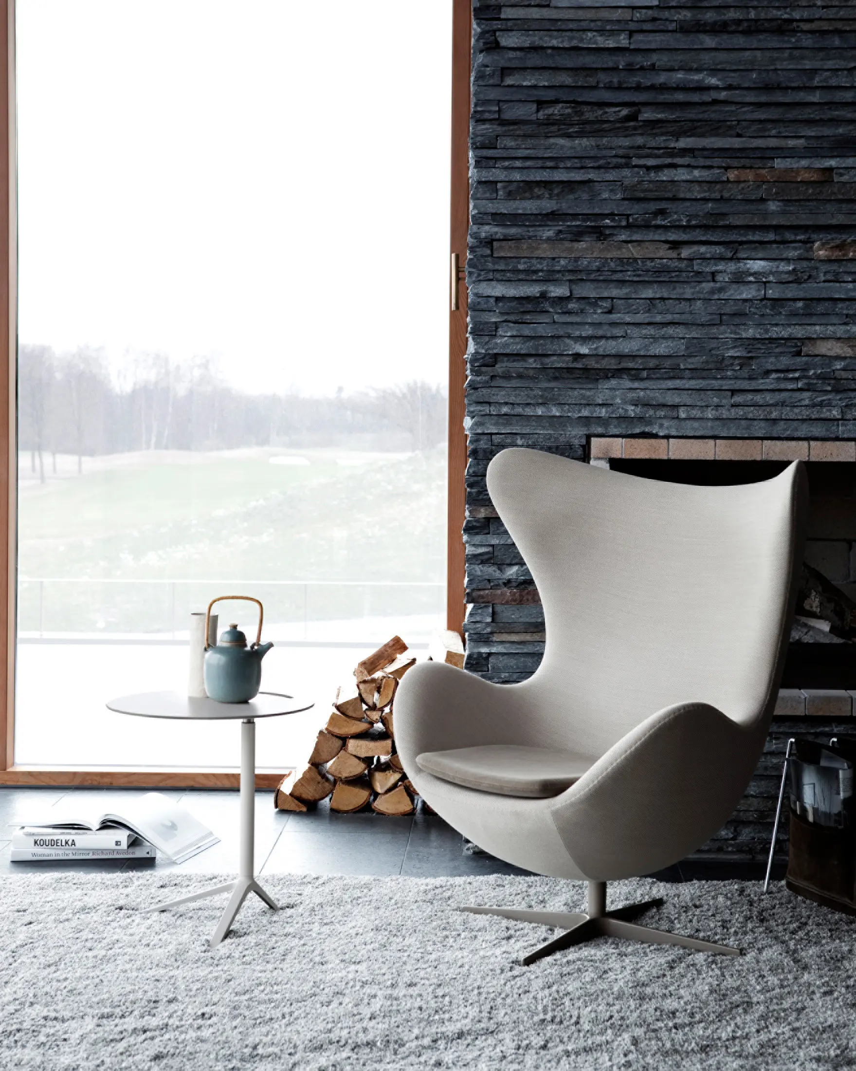 Fritz Hansen - Egg™ Lounge chair | 3316 | Textile | Polished aluminum base