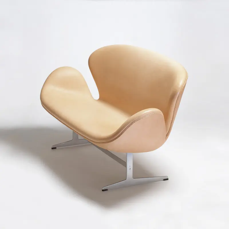 Fritz Hansen - Swan™ | Sofa | 3321 | Leather upholstred | Polished aluminum base