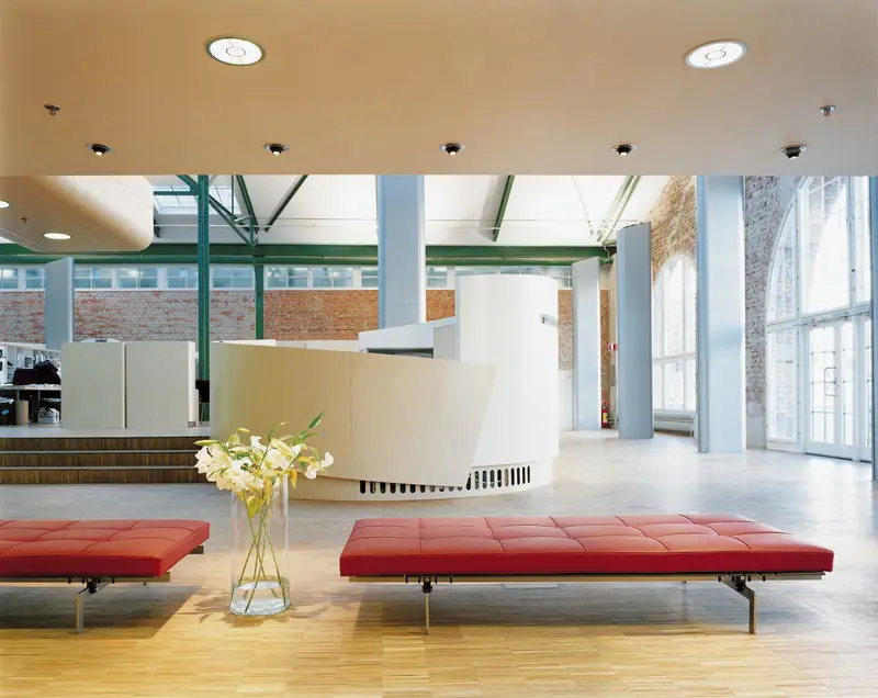 Fritz Hansen - PK80™ | Daybed | Canvas | Satin brushed stainless steel base