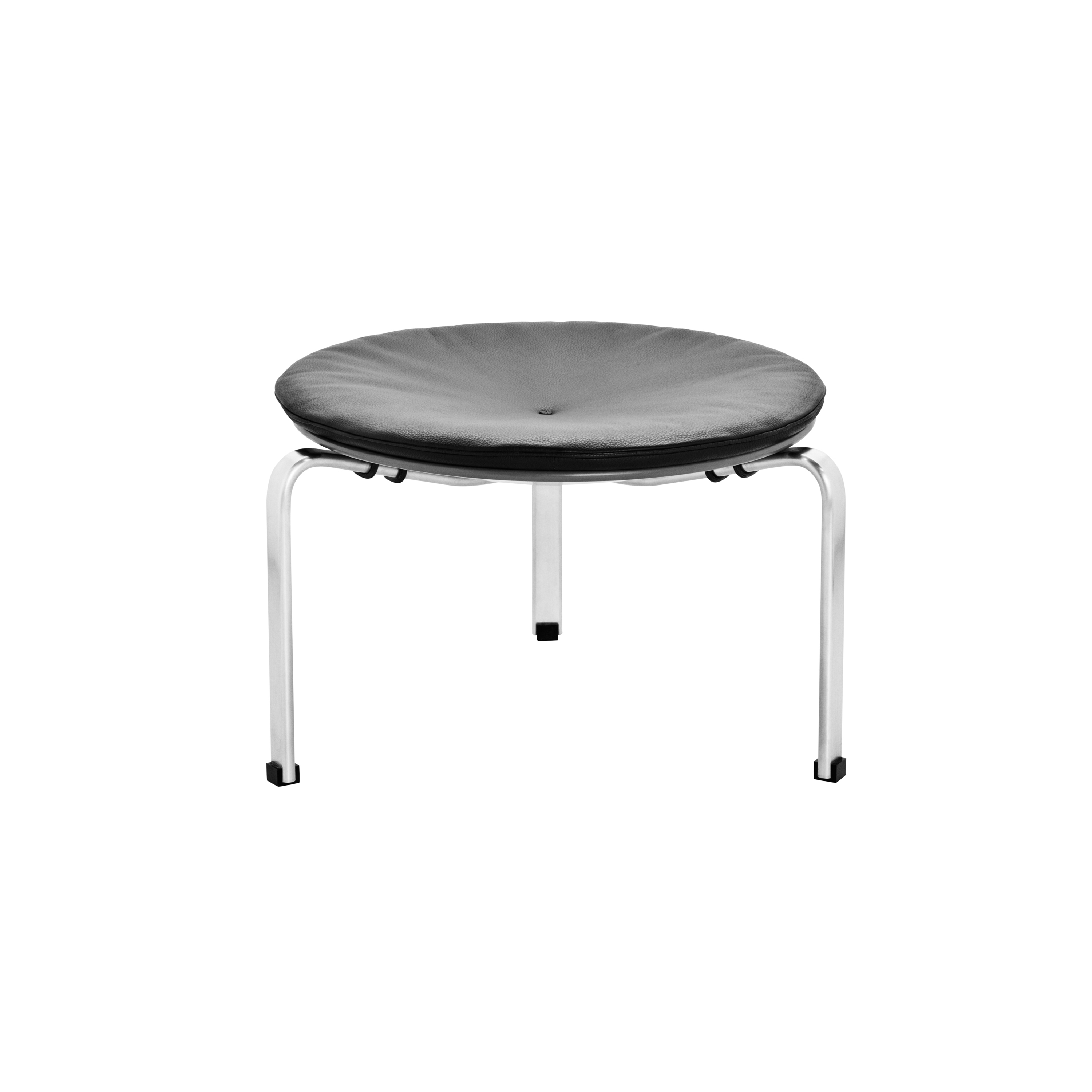 Display product PK33™ | Stool | Leather | Matt chromed spring steel base from manufacturer Fritz Hansen