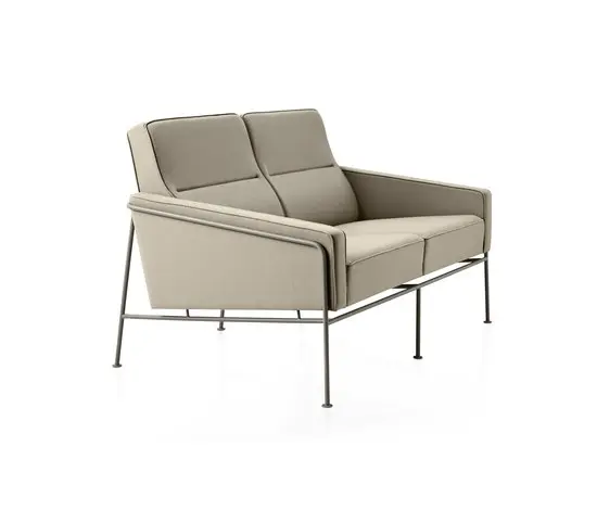 Fritz Hansen - Series 3300™