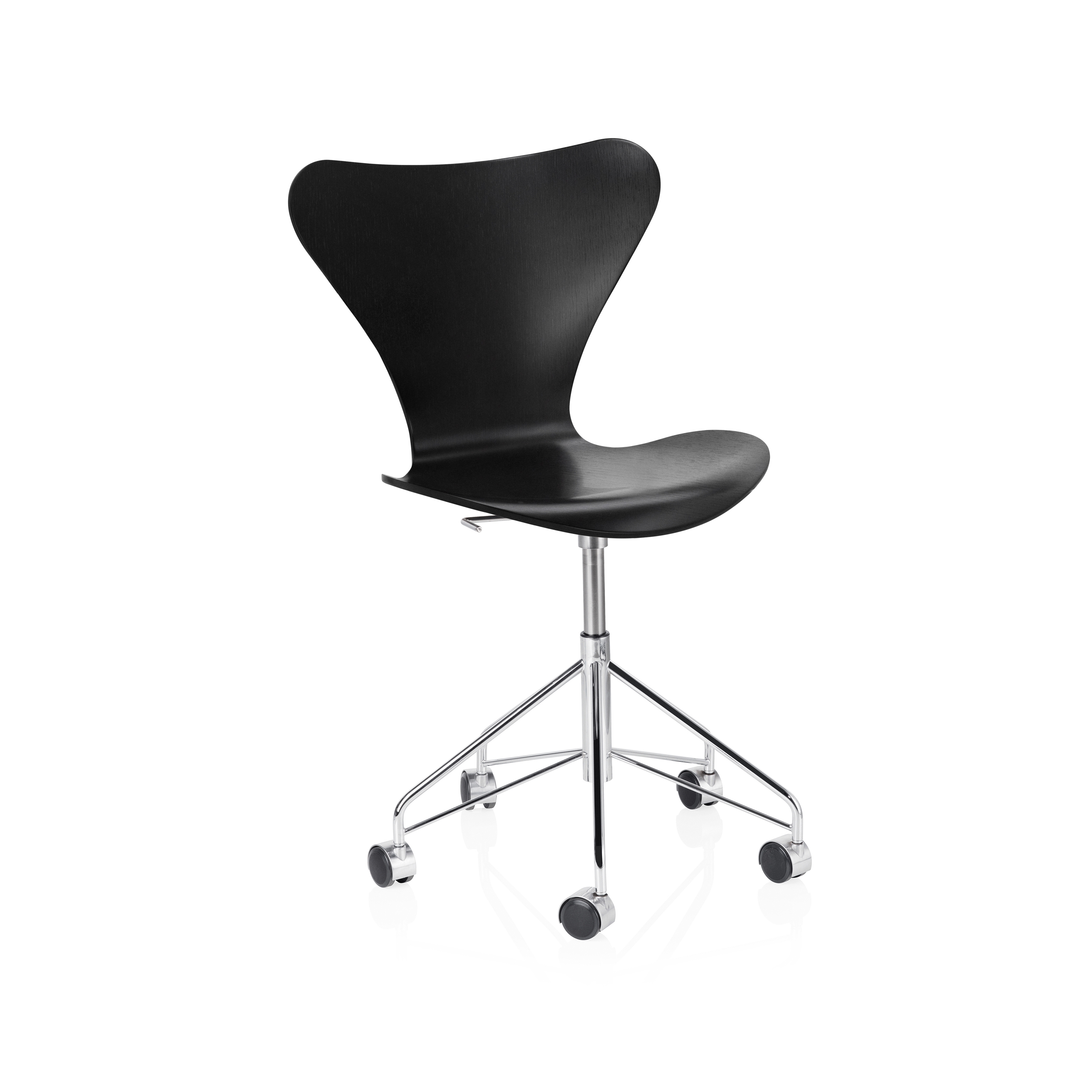 Series 7™ | Chair | 3117 | Black coloured ash | Chrome wheel base