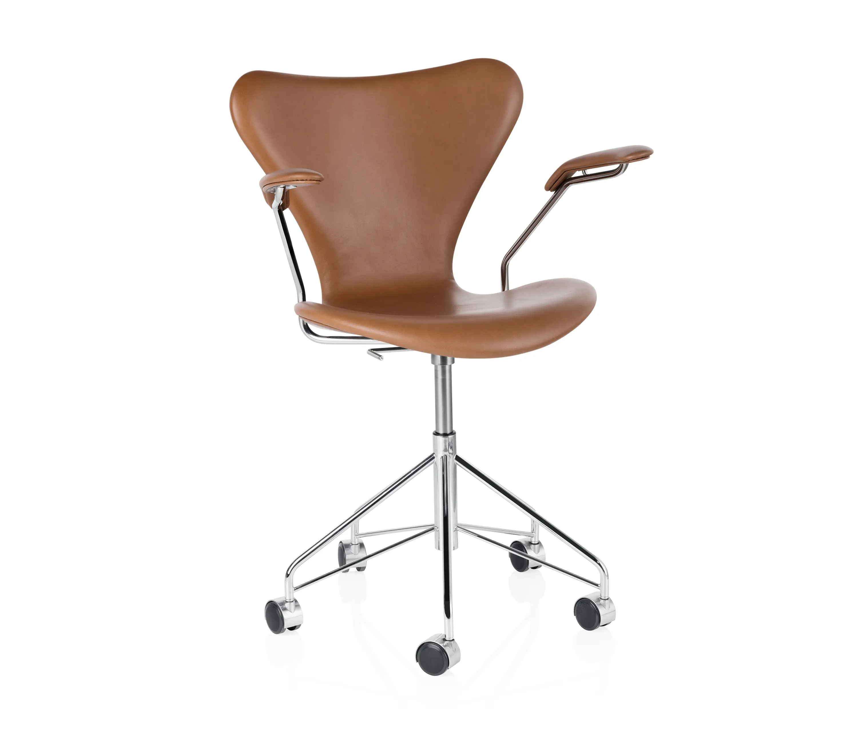 Fritz Hansen - Series 7™ | Chair | 3217 | Fully upholstred | Wheel chrome base