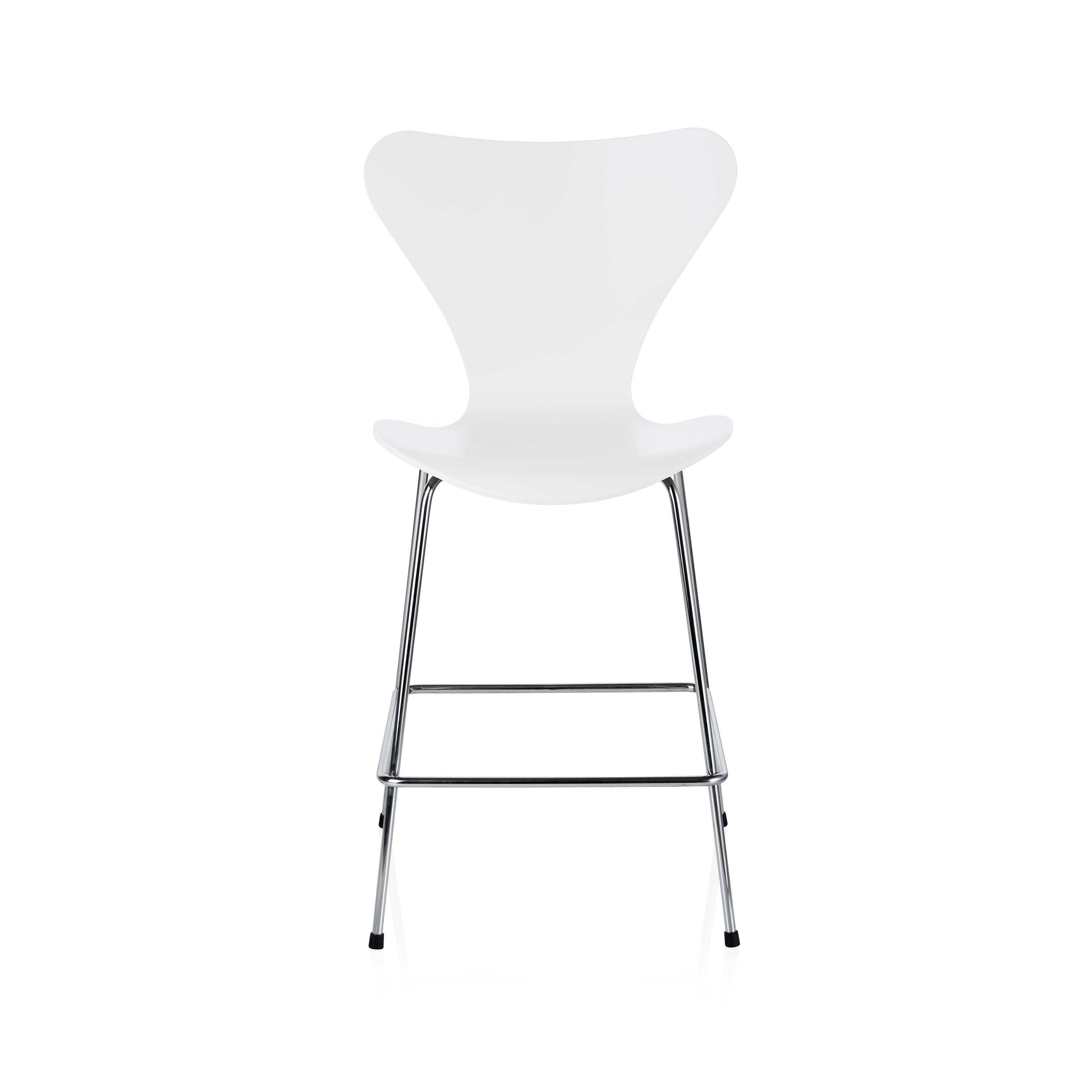 Series 7™ | Counter stool | 3187 | Lacquered white | Chrome base