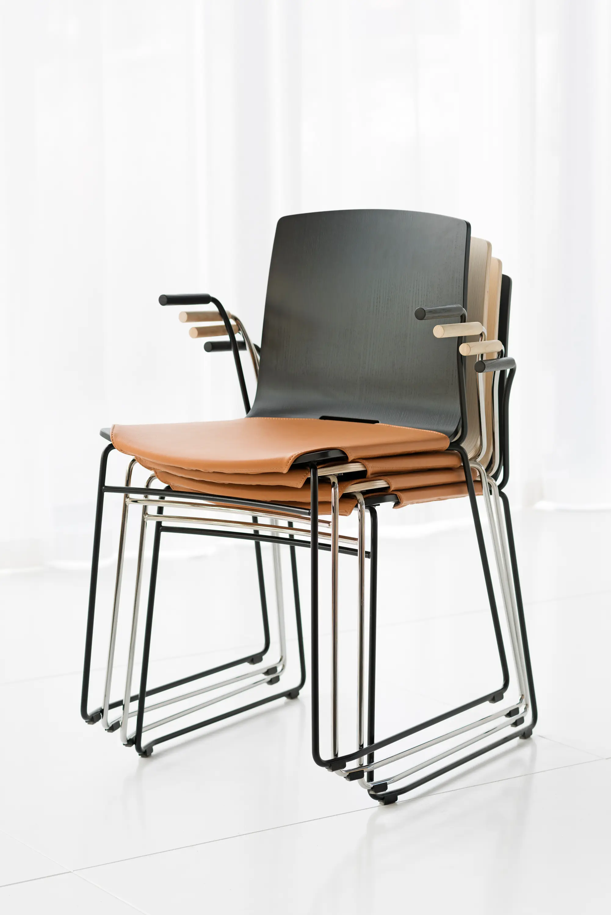 Gärsnäs - Day Lite armchair slidebase
