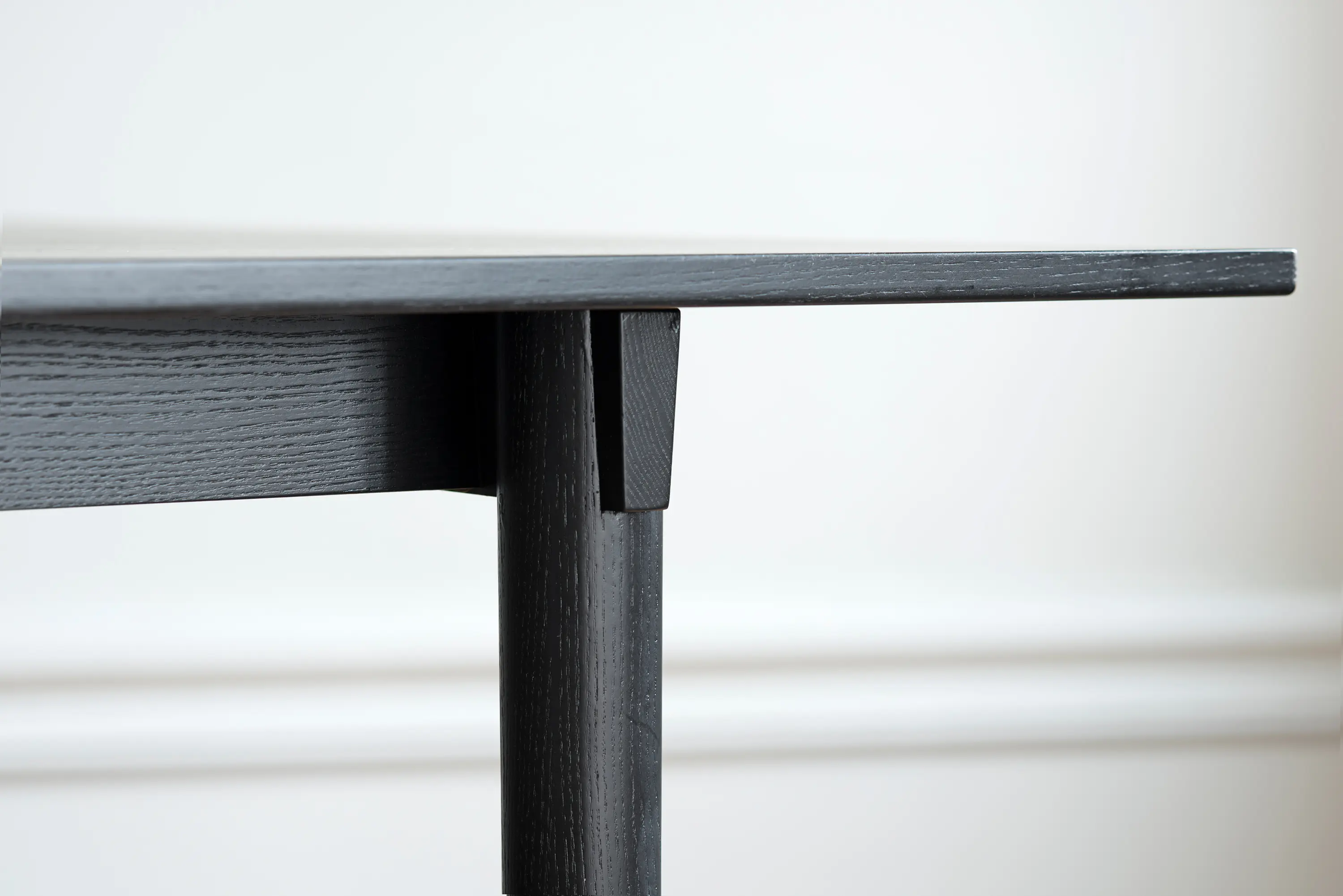 Gärsnäs - TAK table