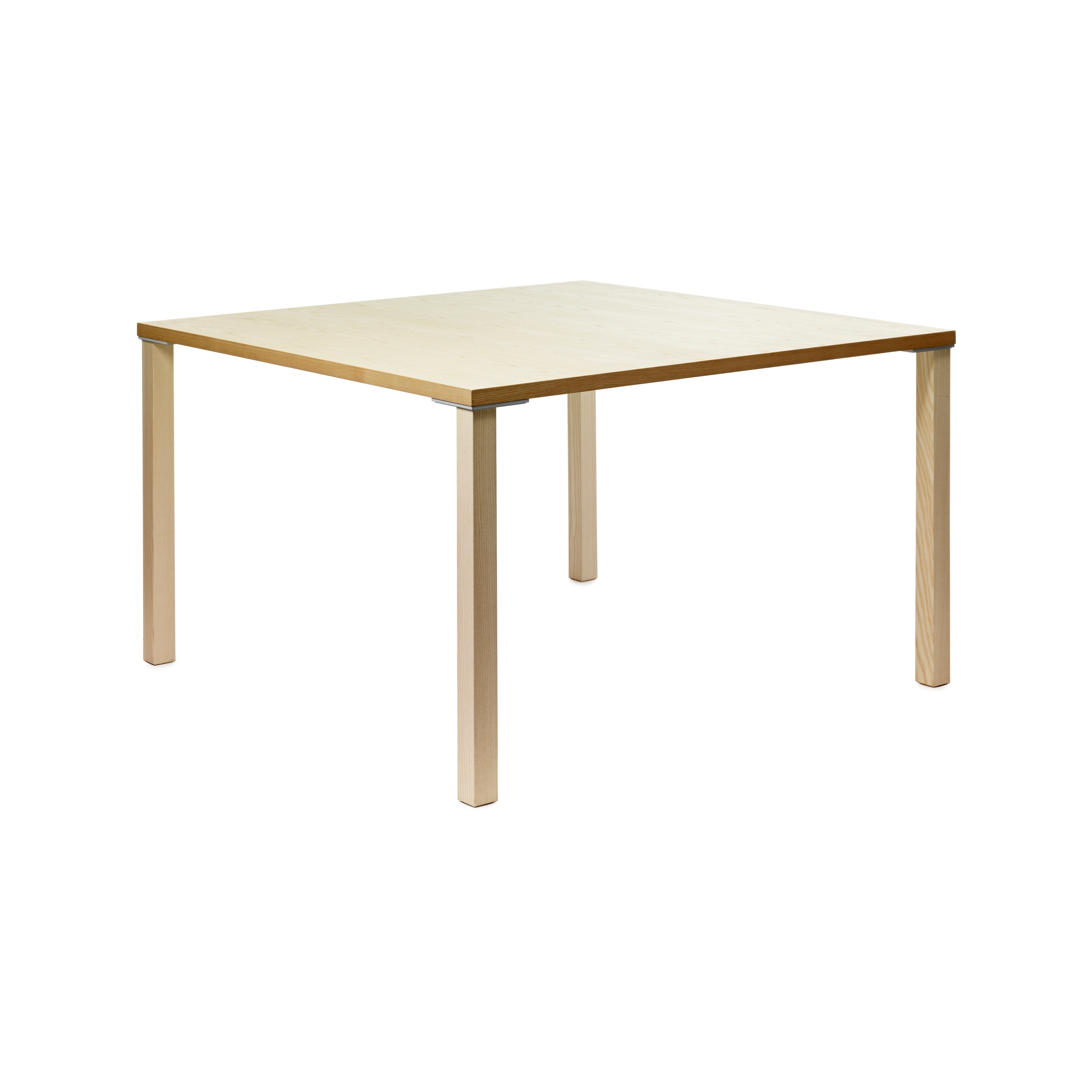 Mostrar el producto M-table del fabricante Gärsnäs