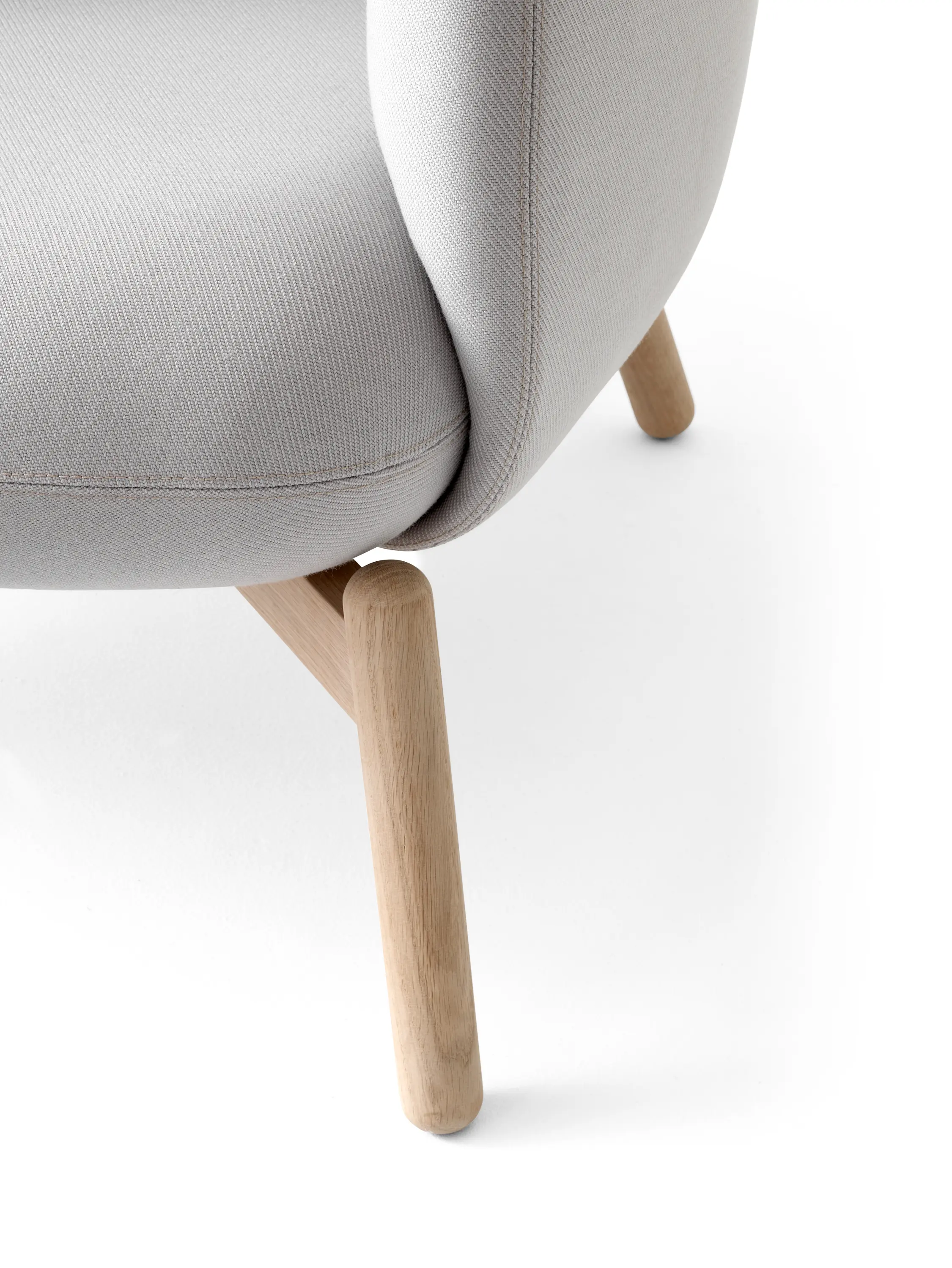 +Halle - Nest Easy sofa