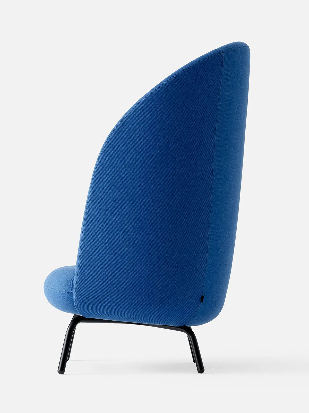 +Halle - Nest Easy XL Chair