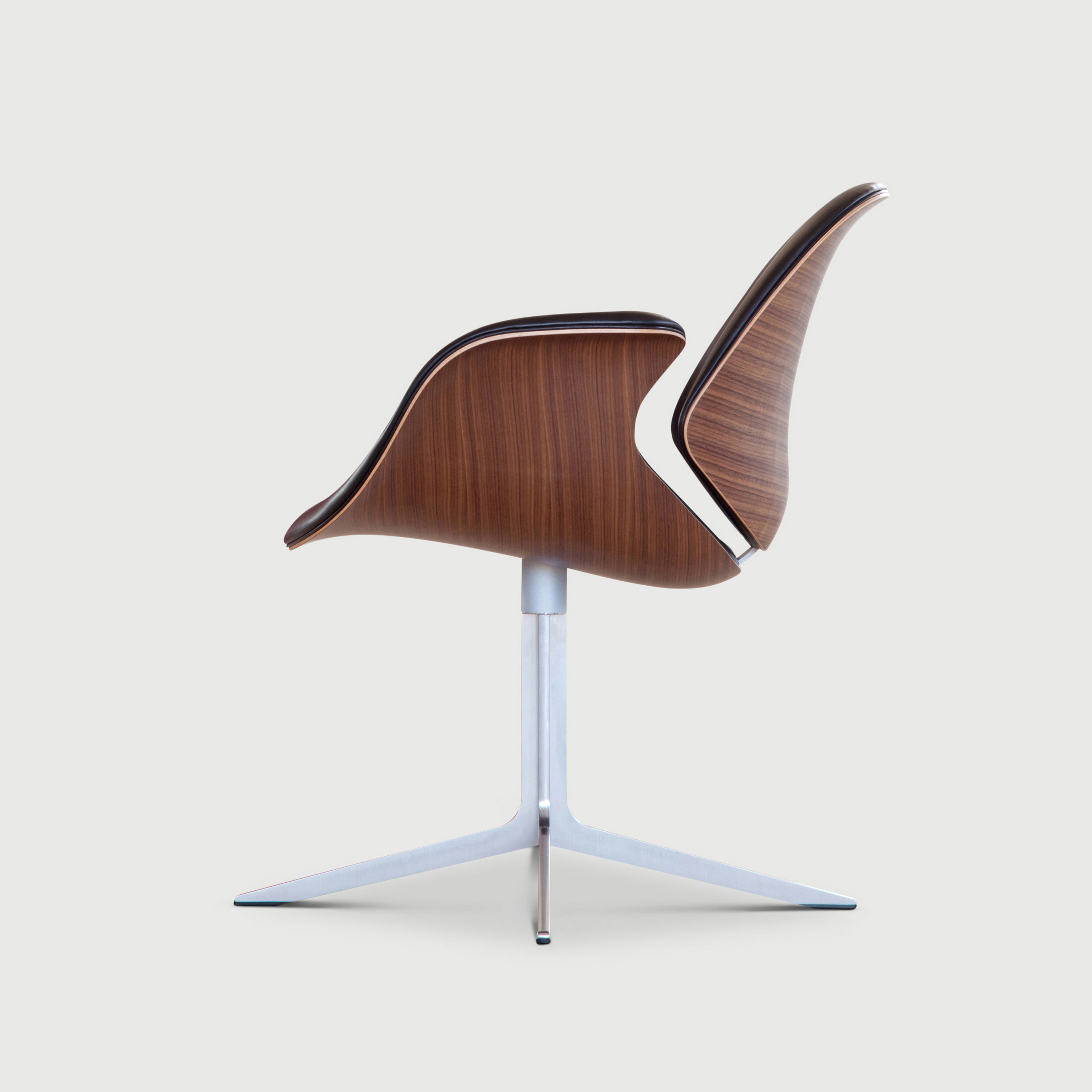 Produkt Council Lounge Chair des Herstellers House of Finn Juhl - Onecollection anzeigen