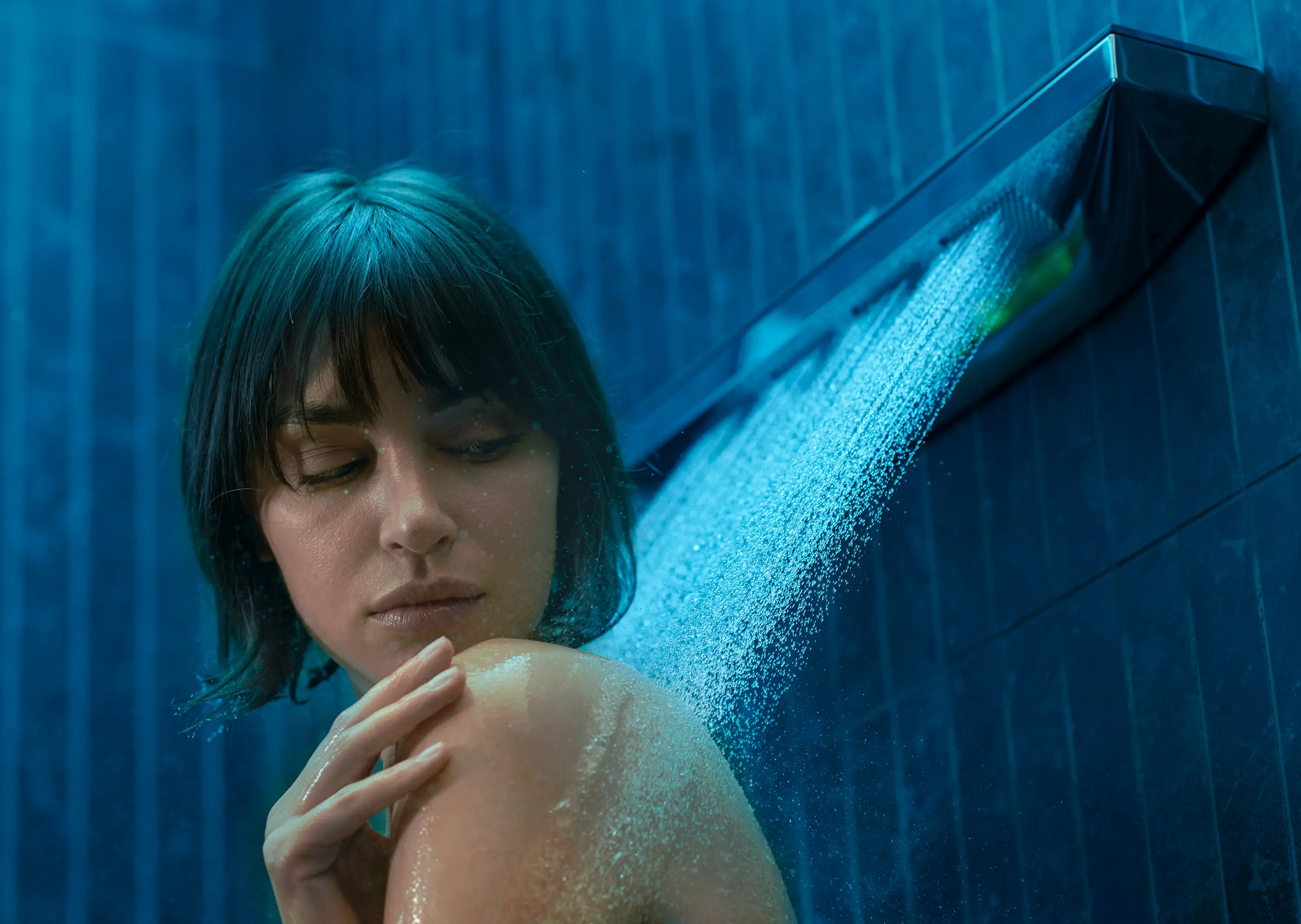 Hansgrohe - hansgrohe Rainfinity Overhead shower 250 3jet EcoSmart with wall connector