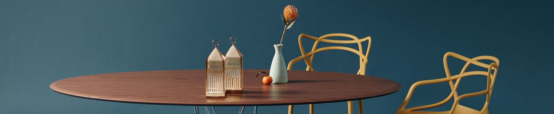Discover the world of manufacturer Kartell