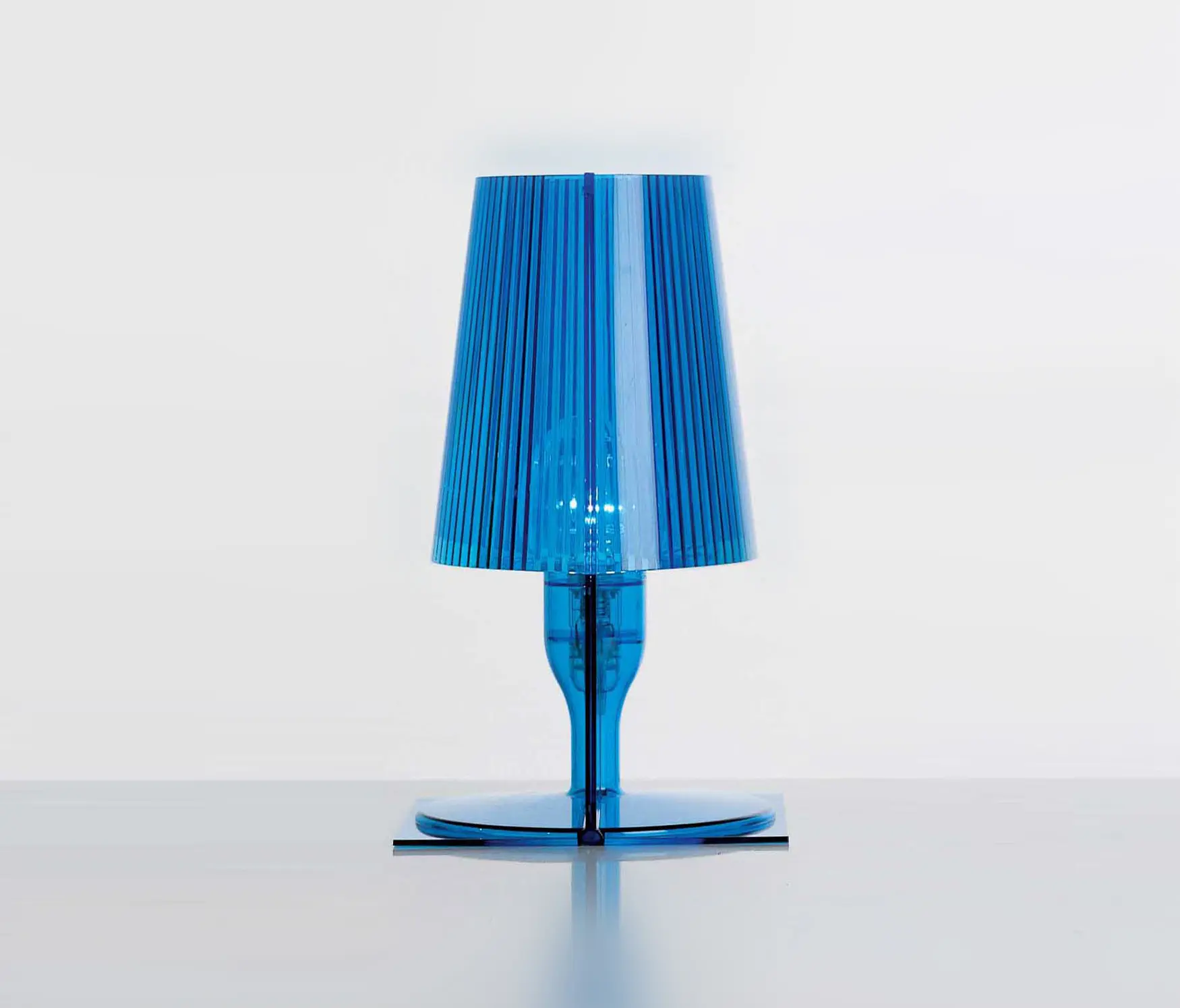Kartell - Take