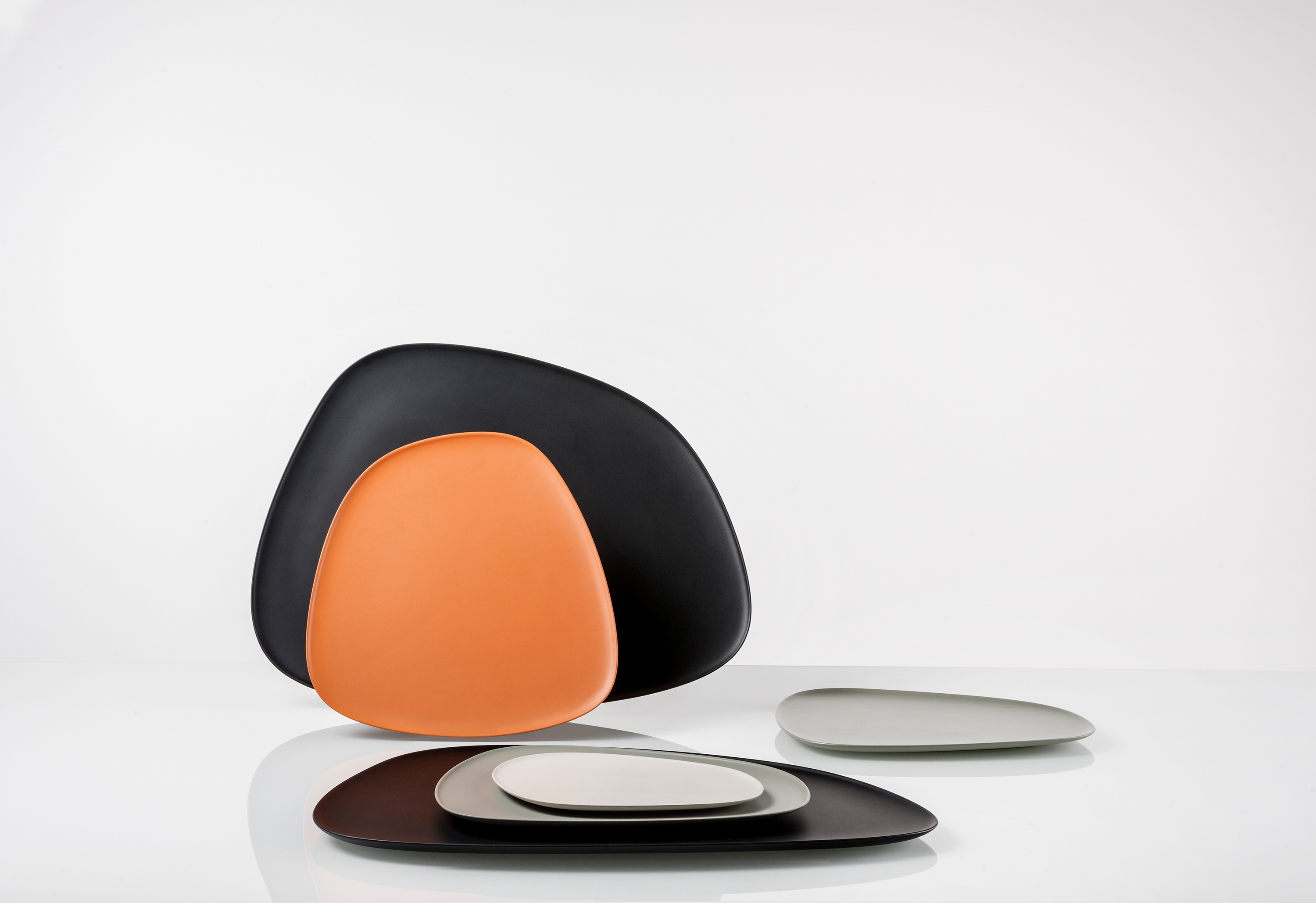 Mostrar el producto Namaste del fabricante Kartell