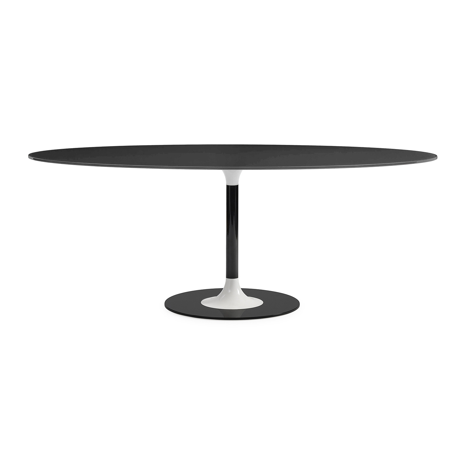 Mostra il prodotto Thierry XXL Ovale Nero del produttore Kartell