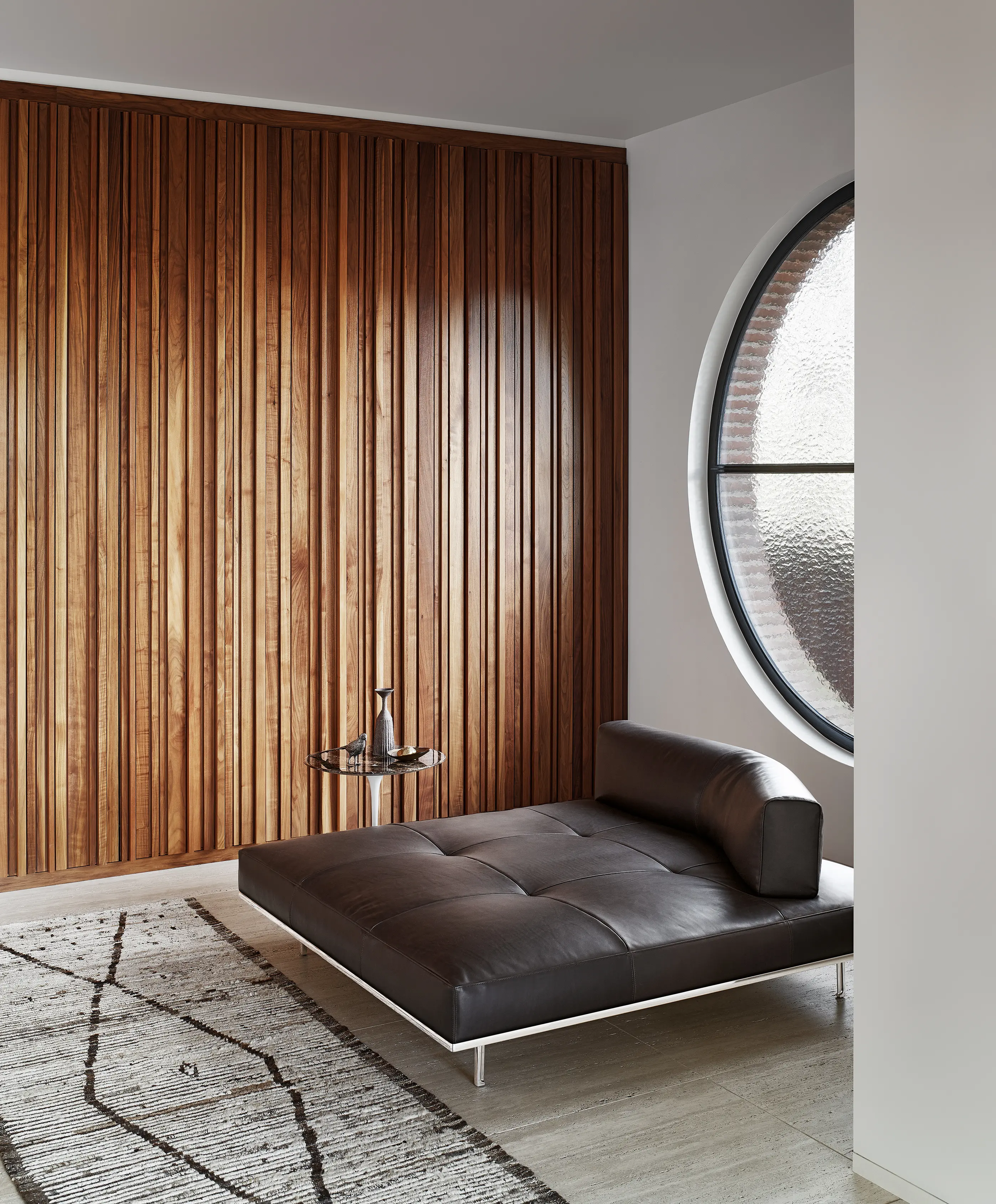 Knoll International - Matic Sofa