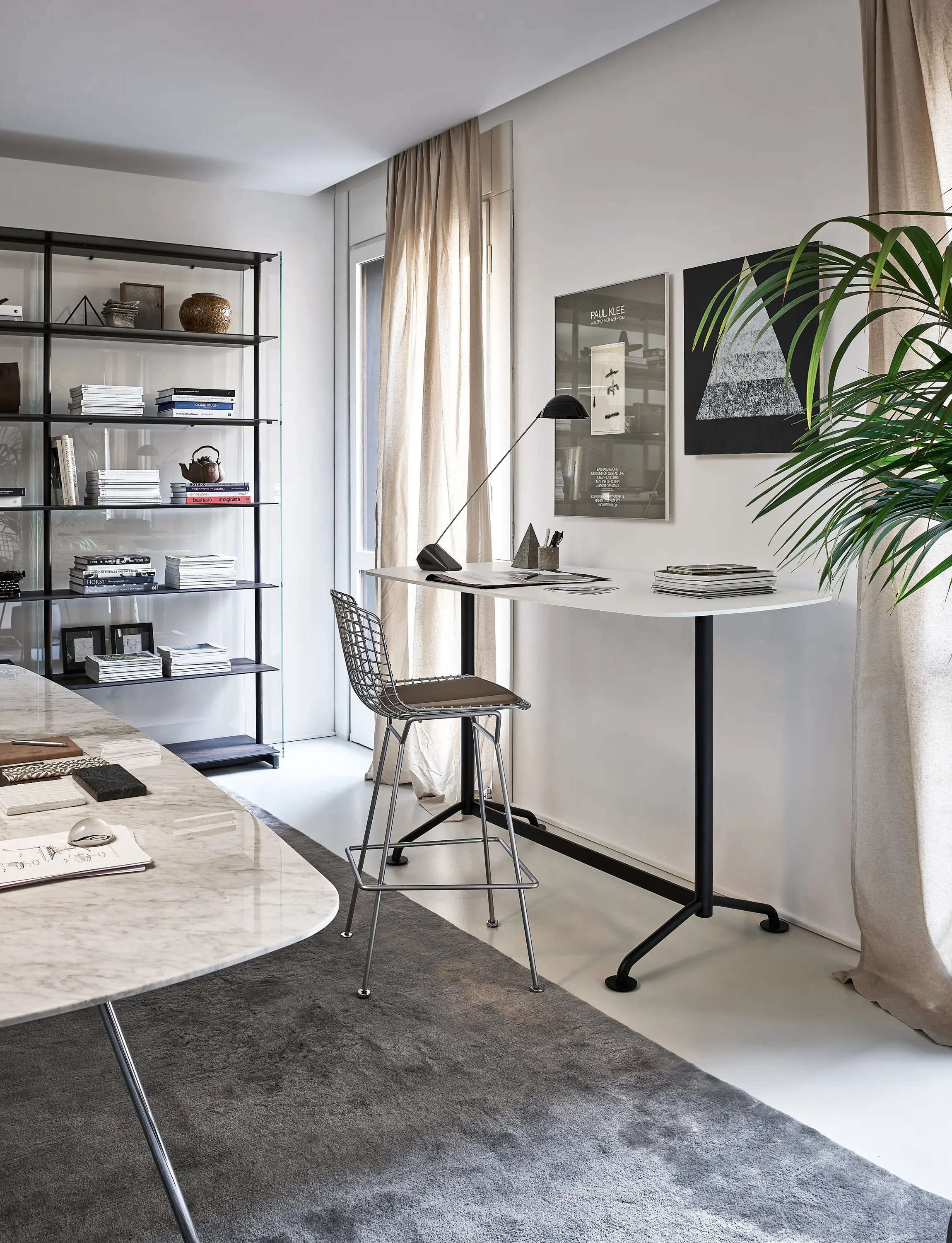 Knoll International - Grasshopper Height Adjustable Desk