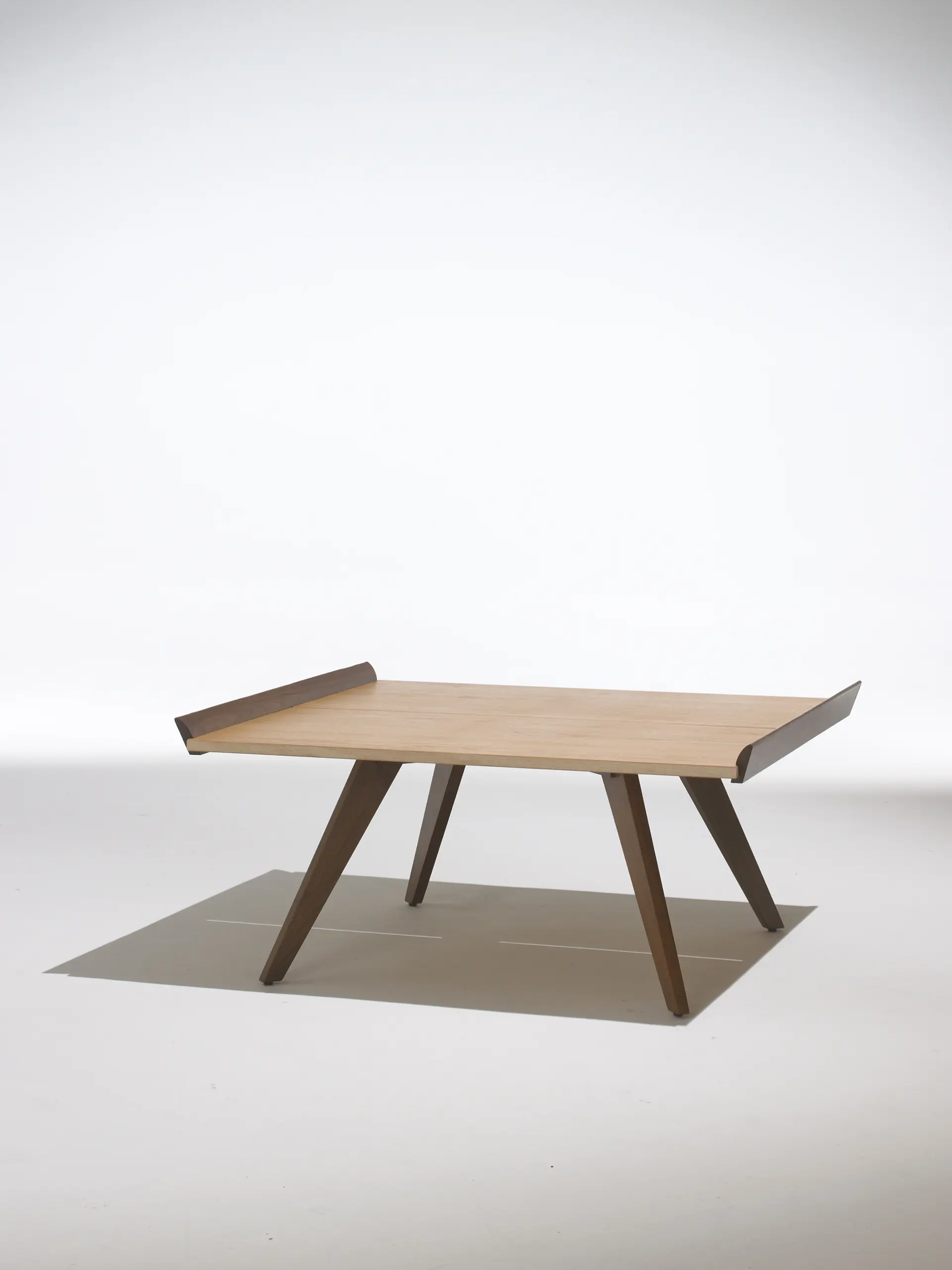 Knoll International - Chaise Nakashima Straight