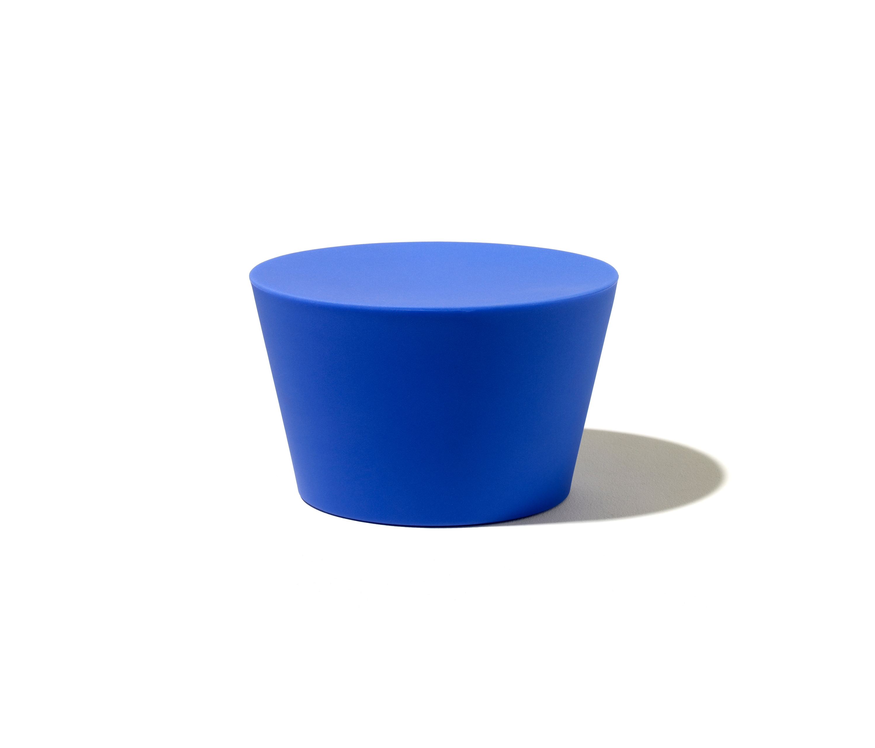 Display product Maya Lin Stones from manufacturer Knoll International