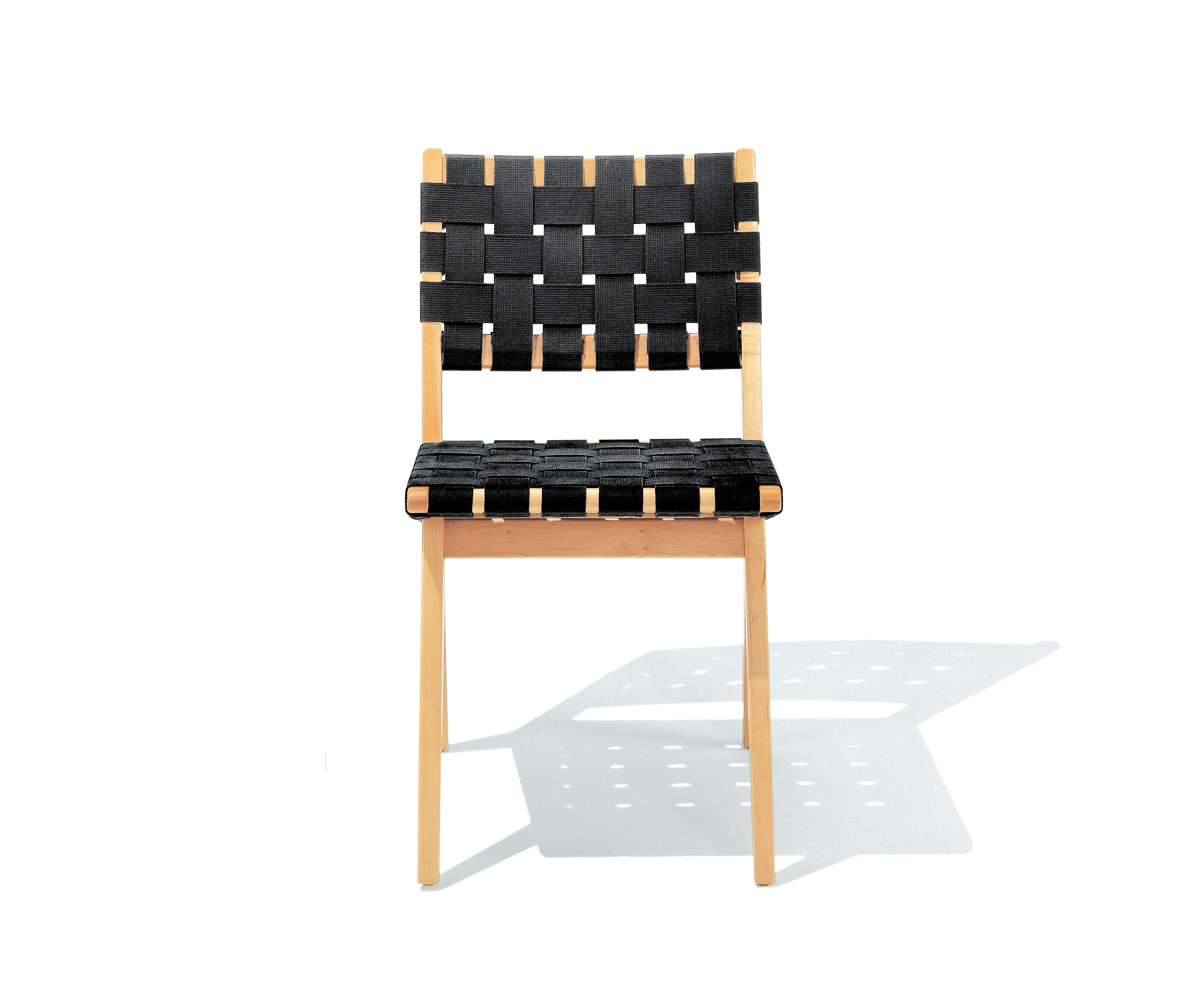Afficher le produit Chaise Risom du fabricant Knoll International