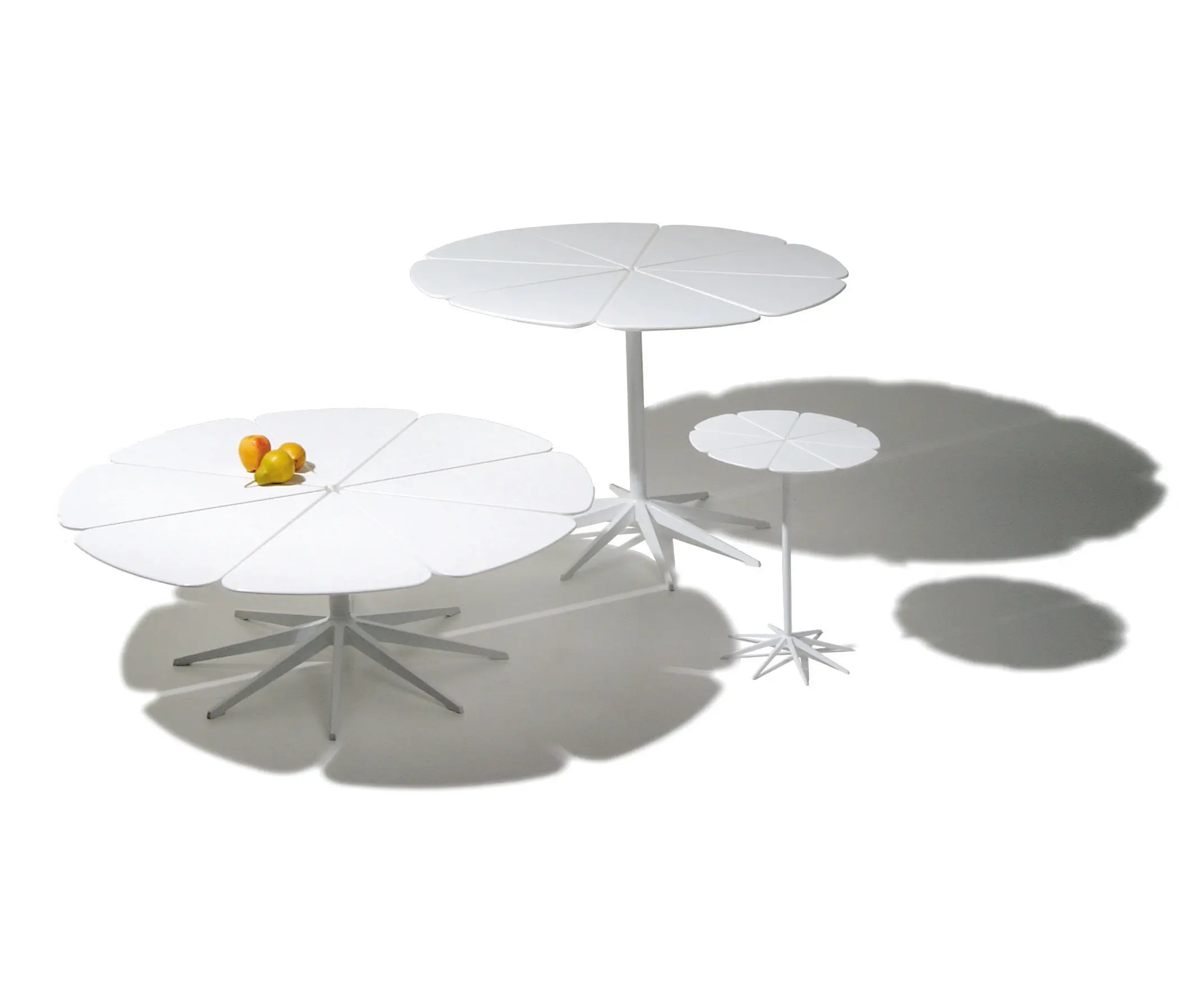 Knoll International - Petal® Table