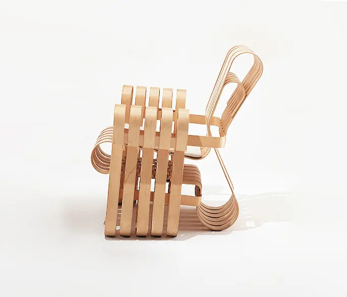 Knoll International - Gehry Power Play Club Chair