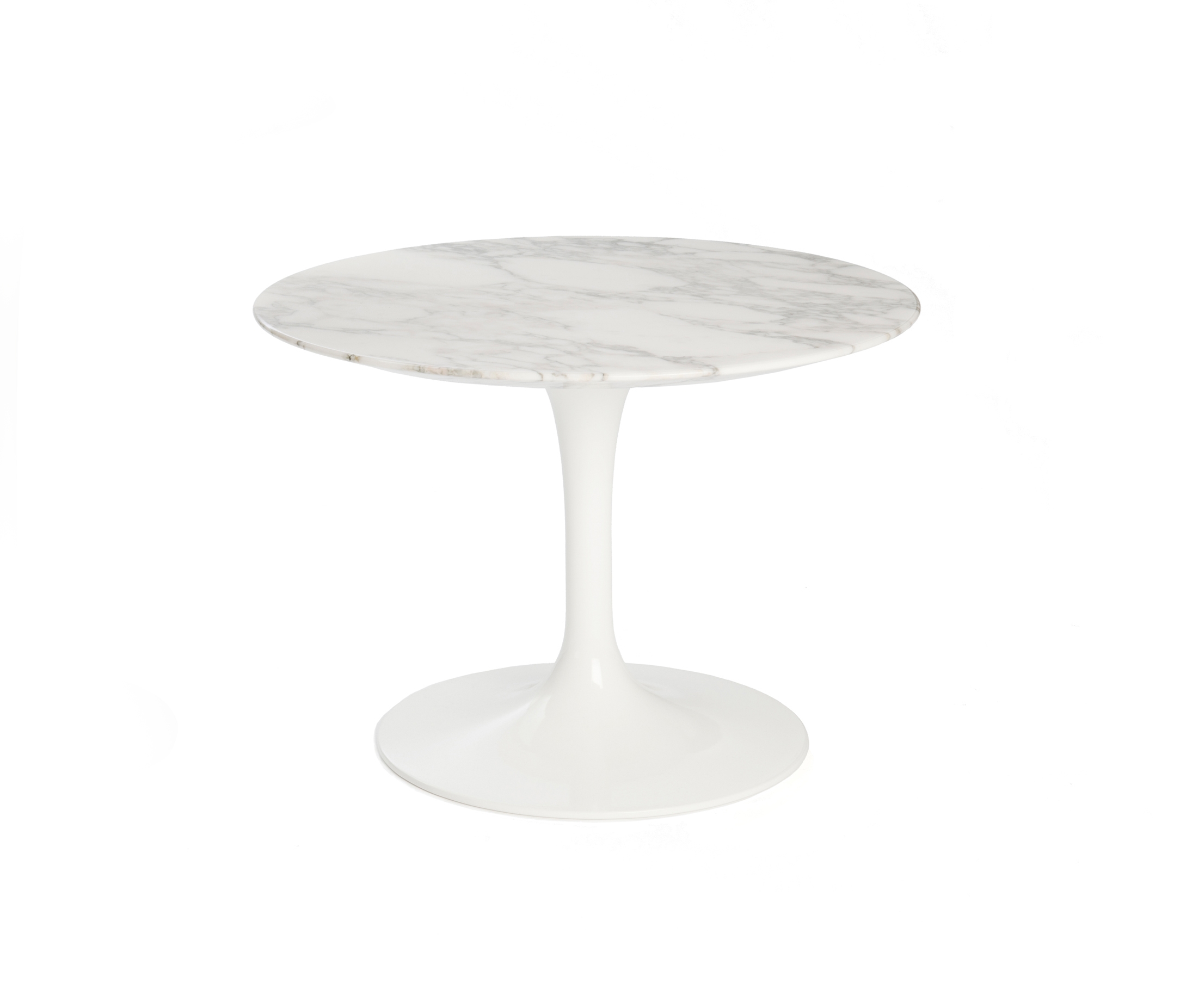 Mostrar el producto Saarinen Low Table del fabricante Knoll International