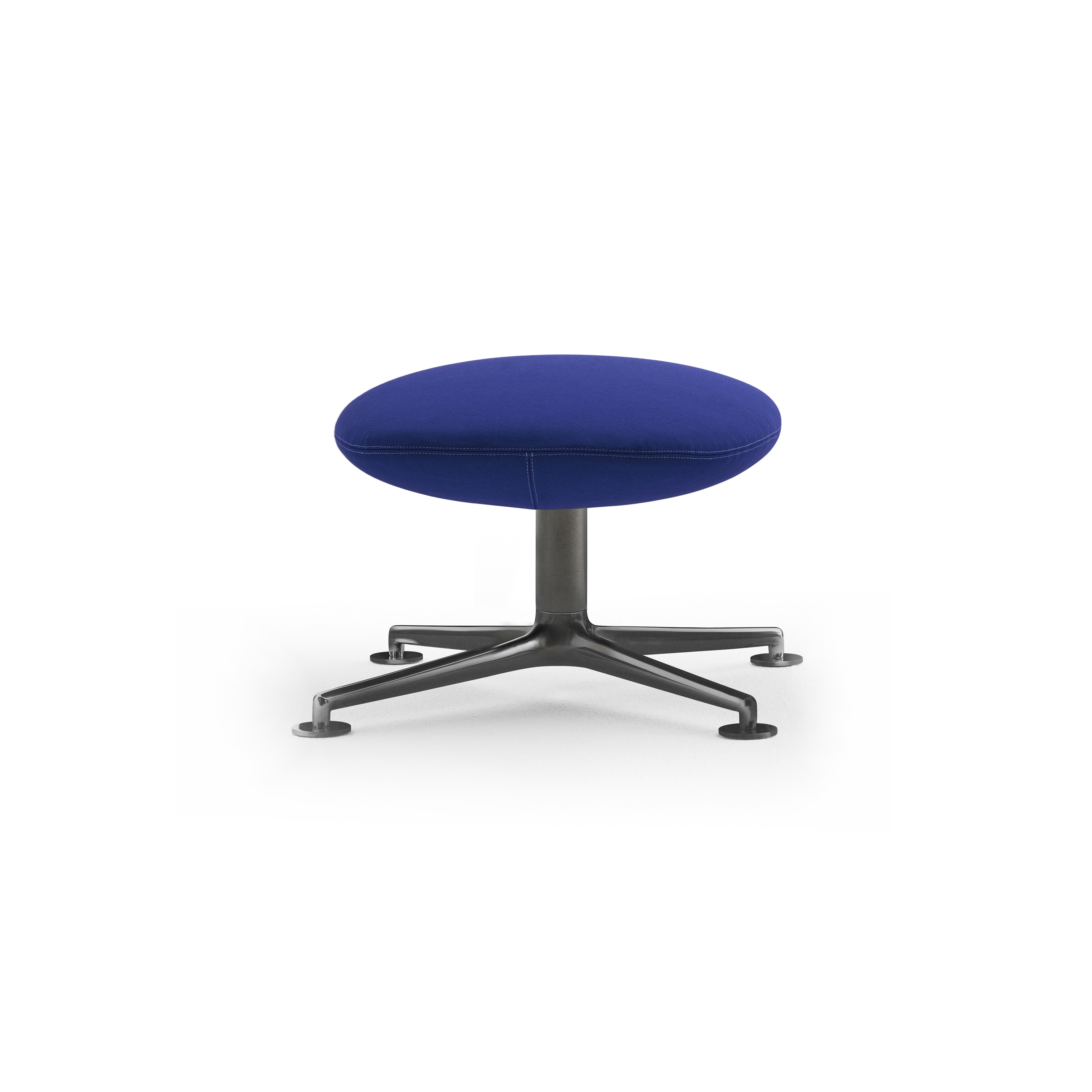 Display product KN 03 Ottoman from manufacturer Knoll International