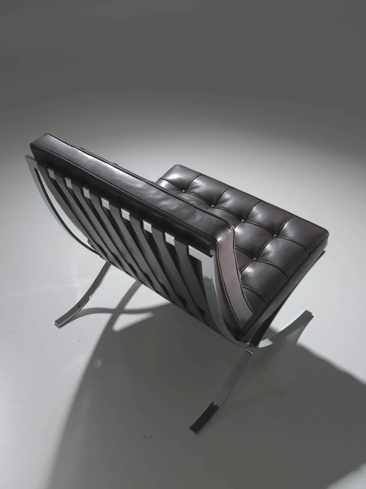 Knoll International - Barcelona Chair